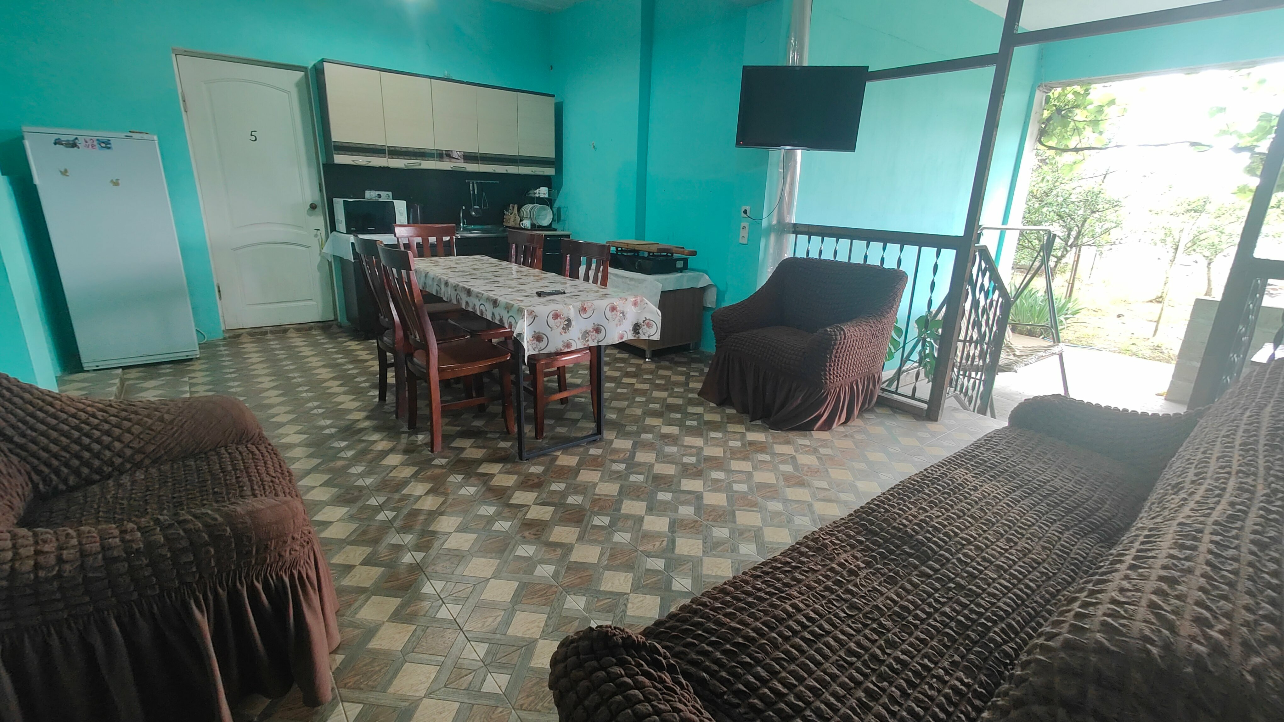 Бюджетный трехместный номер