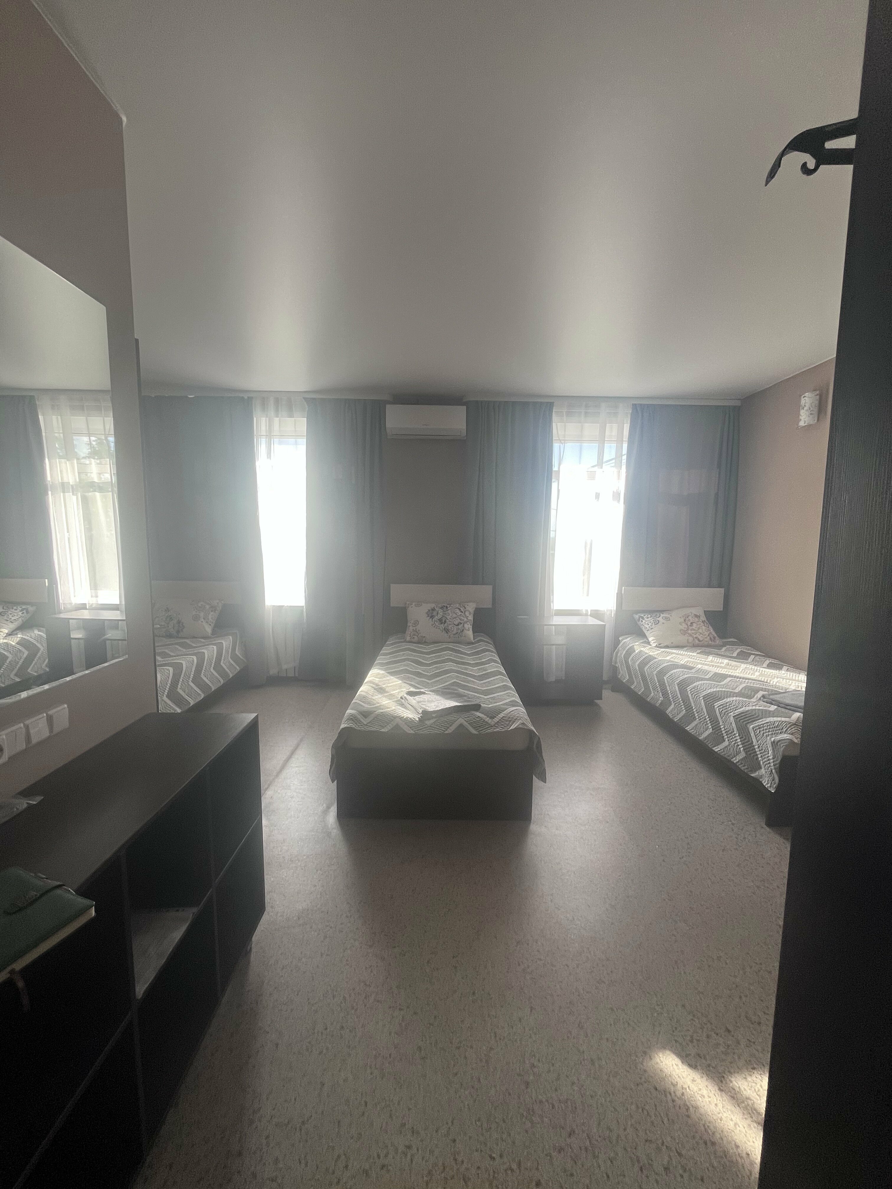 Бюджетный трехместный номер