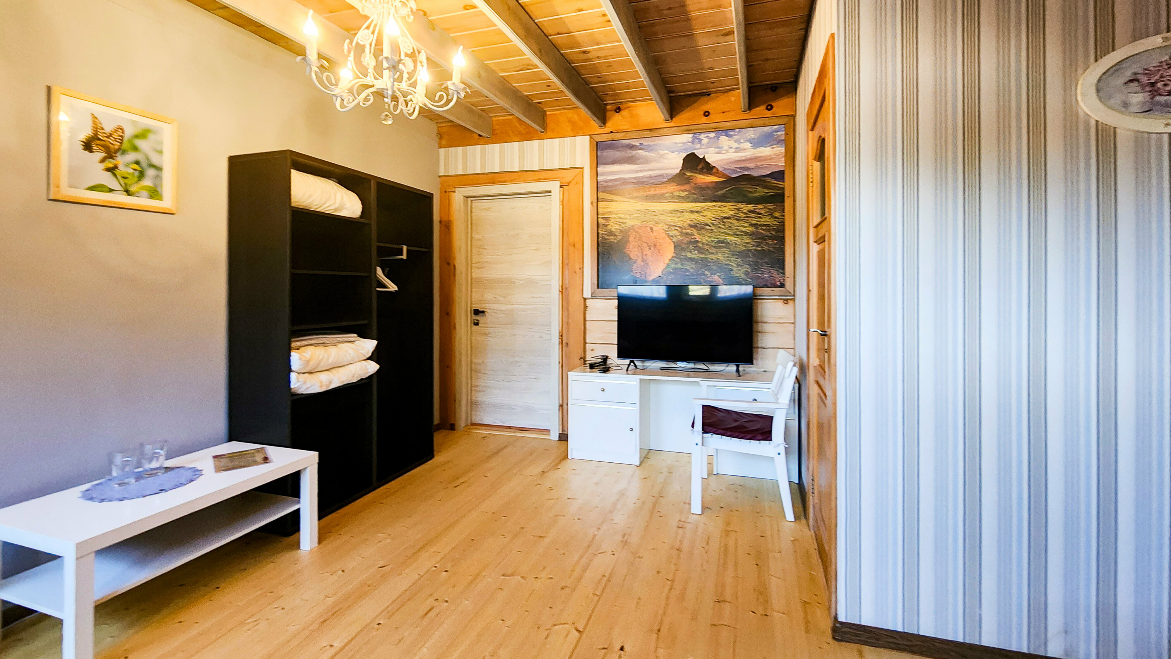 Улучшенный номер с кроватью размера «king-size»