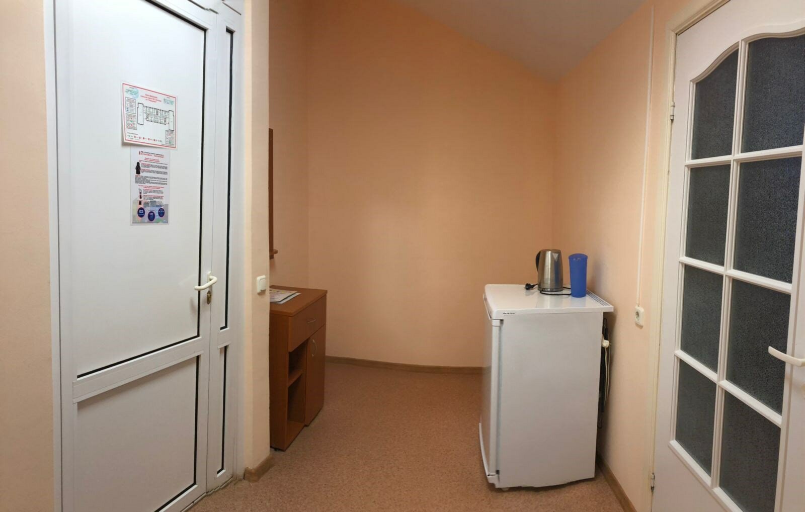 Второй категории (4-мест, 1-комн) вторая категория 3-корпус