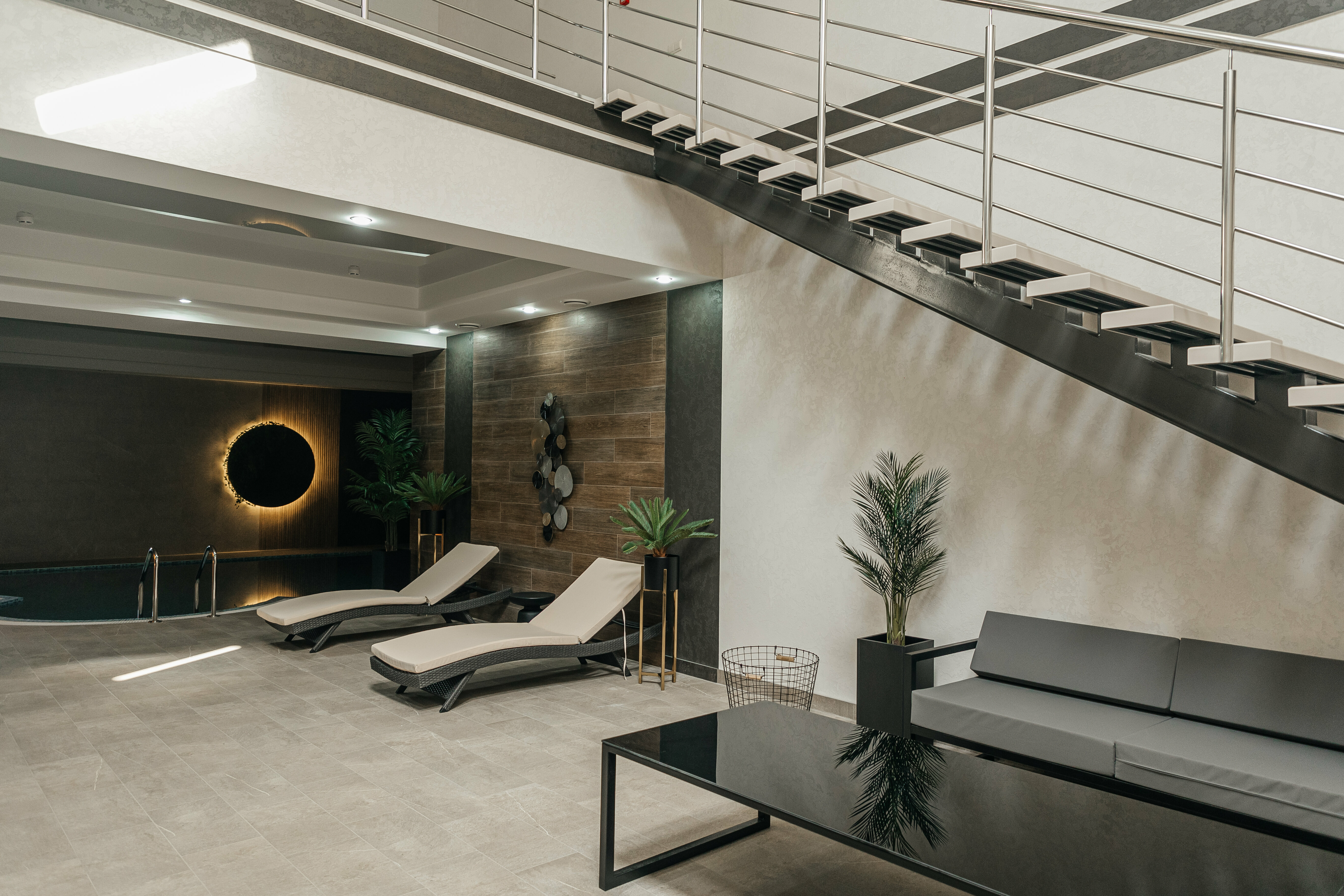 PRESIDENTIAL SUITE - POOL