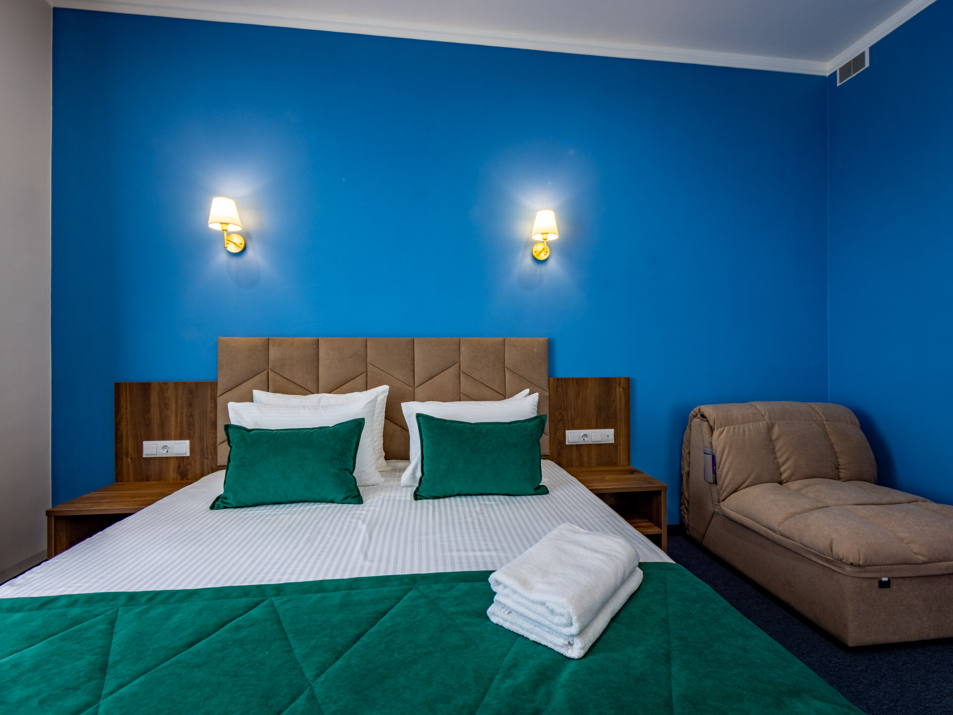 Люкс с видом на море без балкона