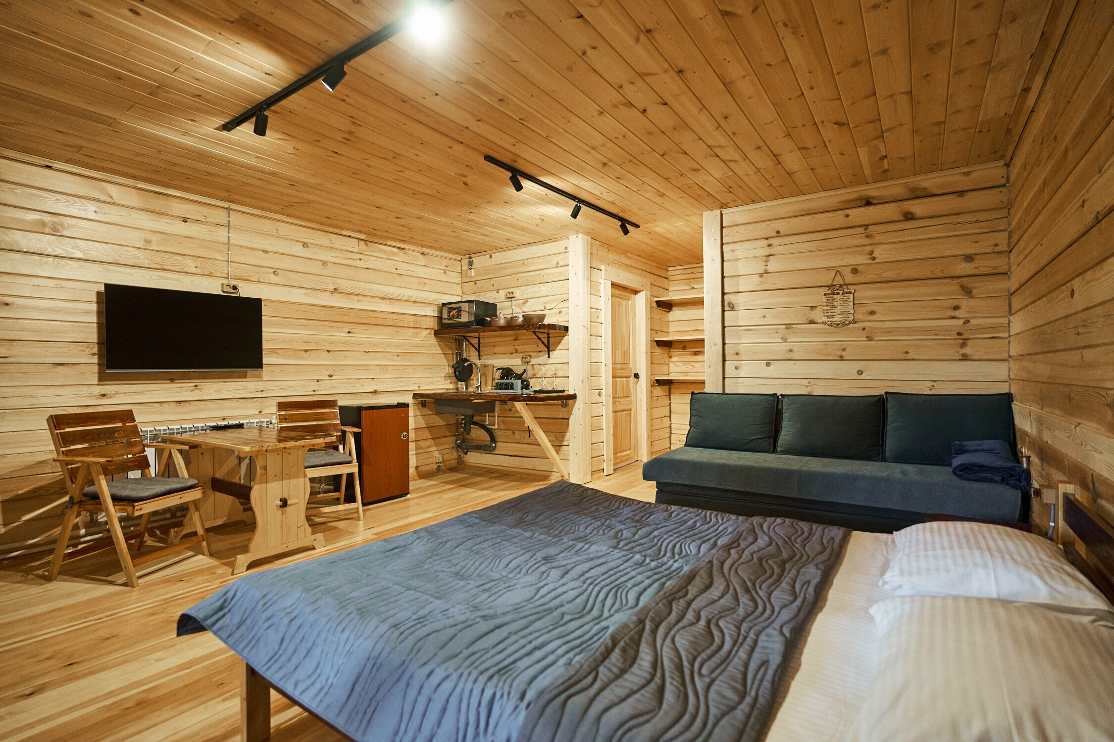 Улучшенный номер с кроватью размера «king-size»