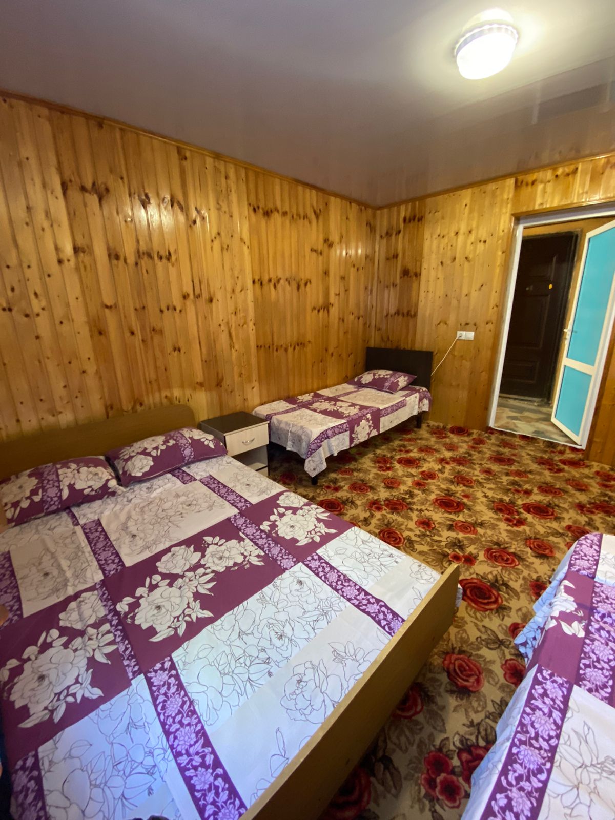 Четырехместный номер эконом-класса