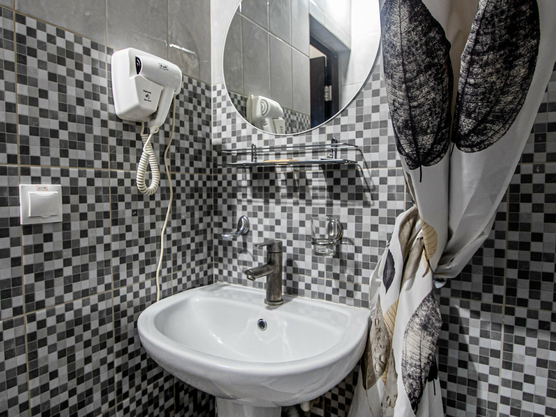 Двухместный номер с 1 кроватью и собственной ванной комнатой