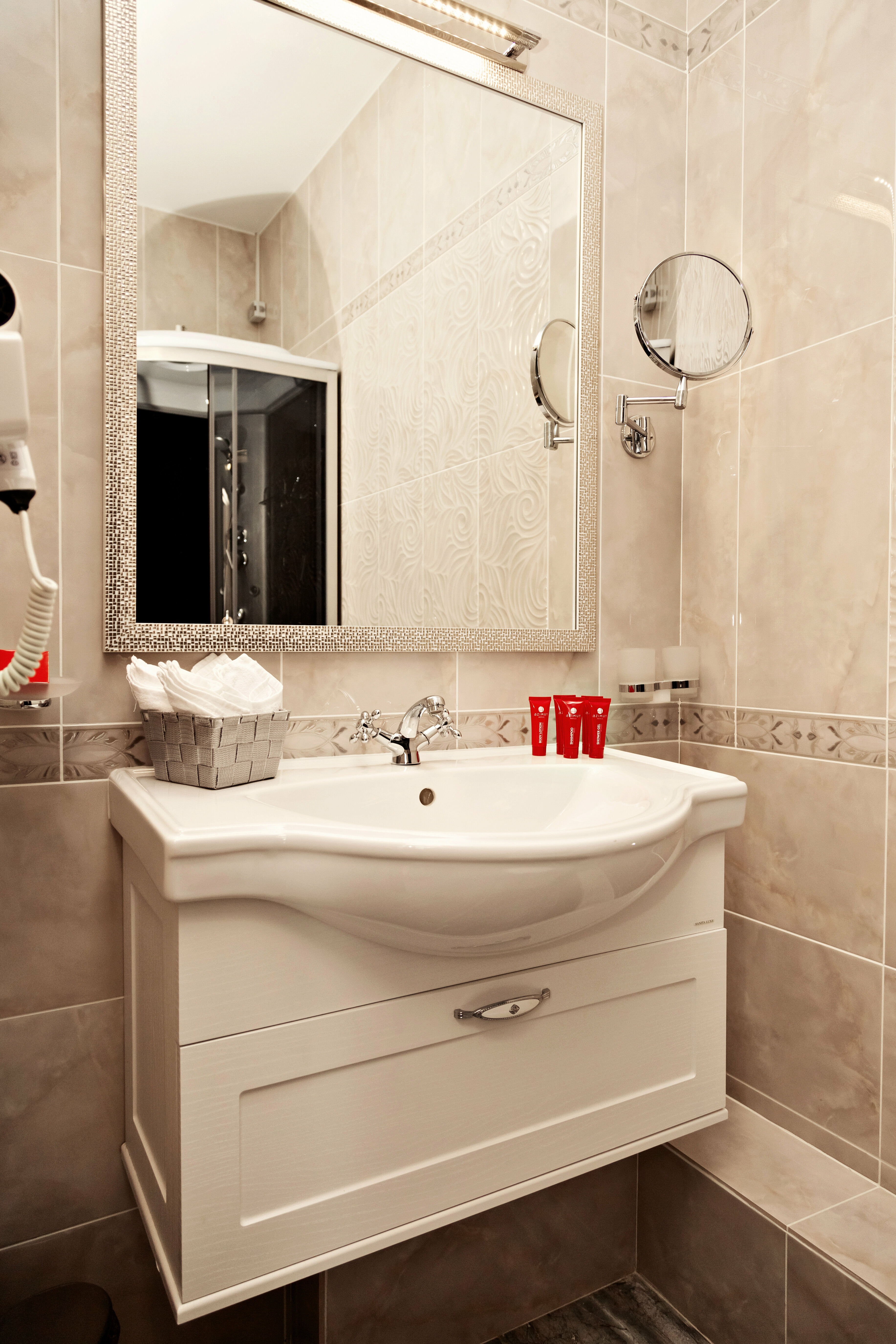 Улучшенный двухместный номер с 1 кроватью