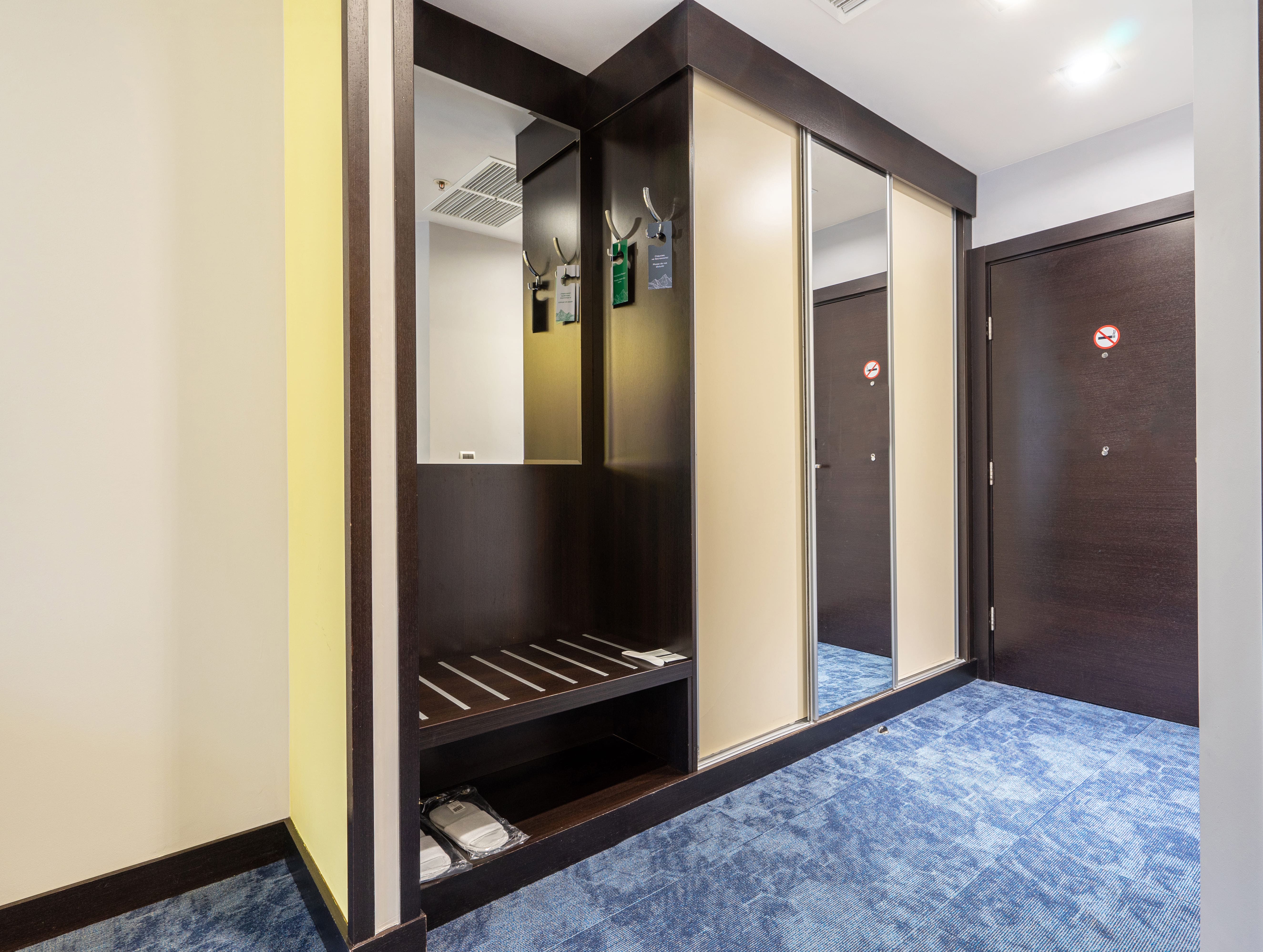 Супериор с двуспальной кроватью и видом на реку