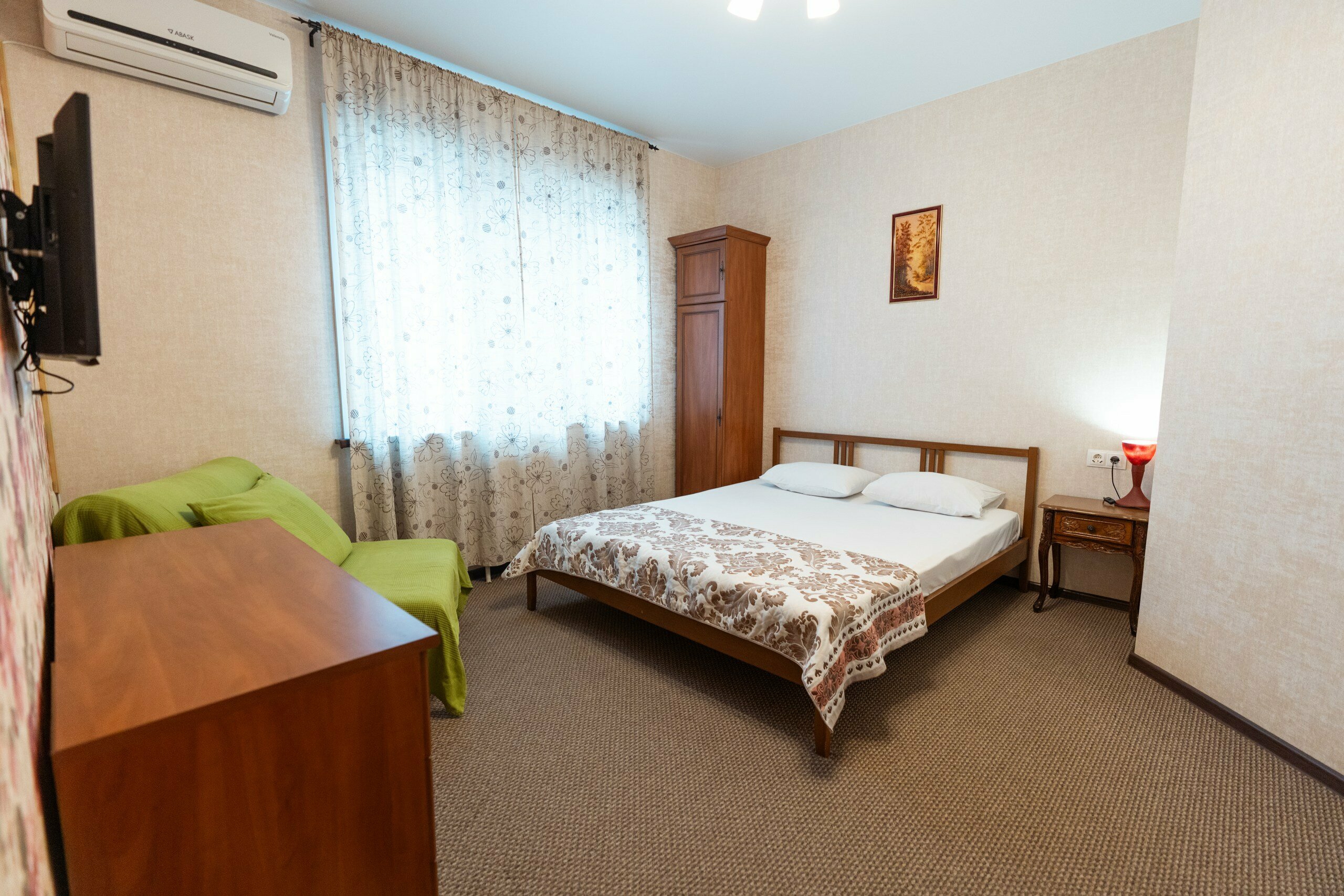 Комфорт двухкомнатный с кухней