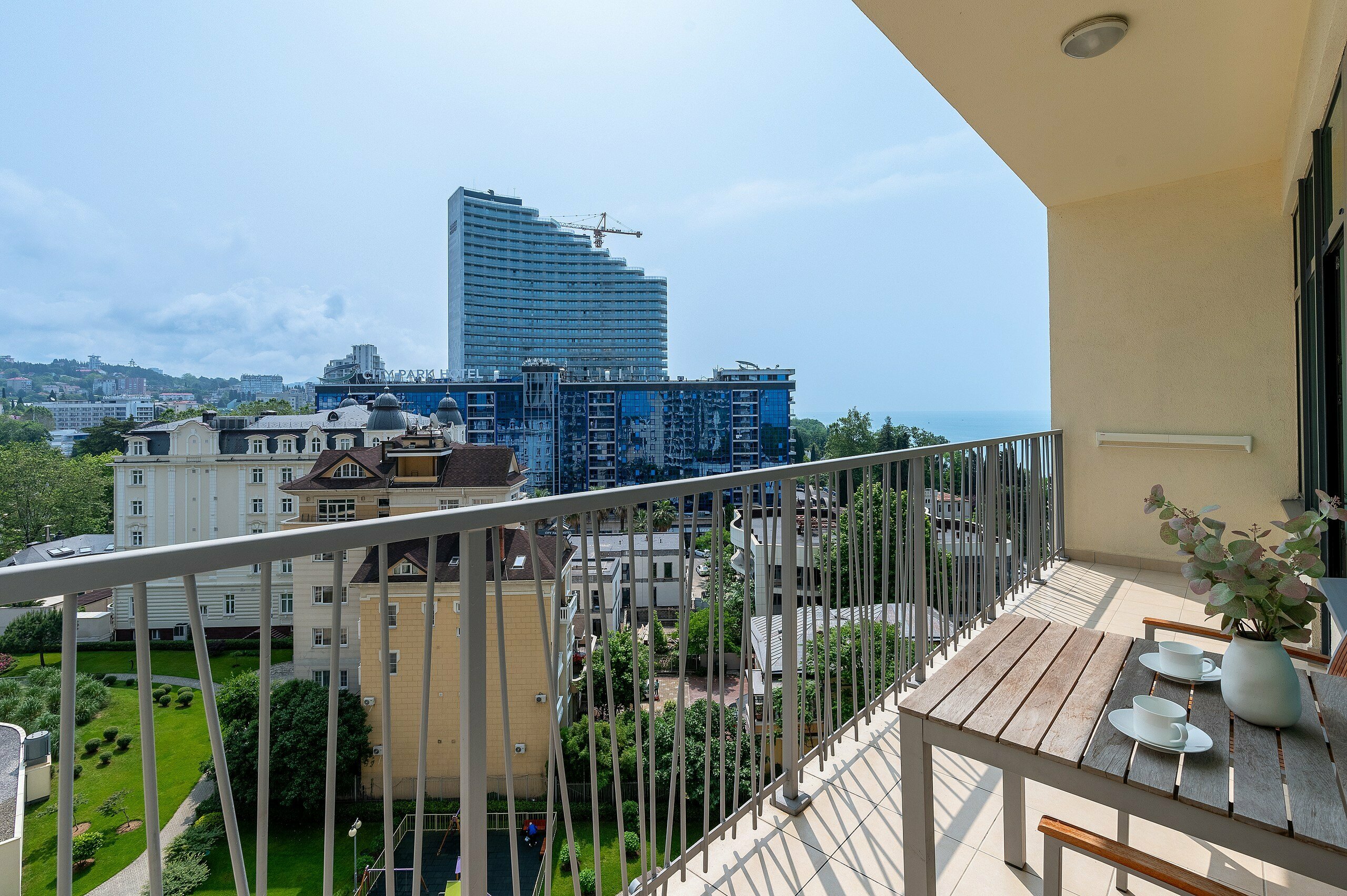 Семейный с одной спальней (8 этаж)