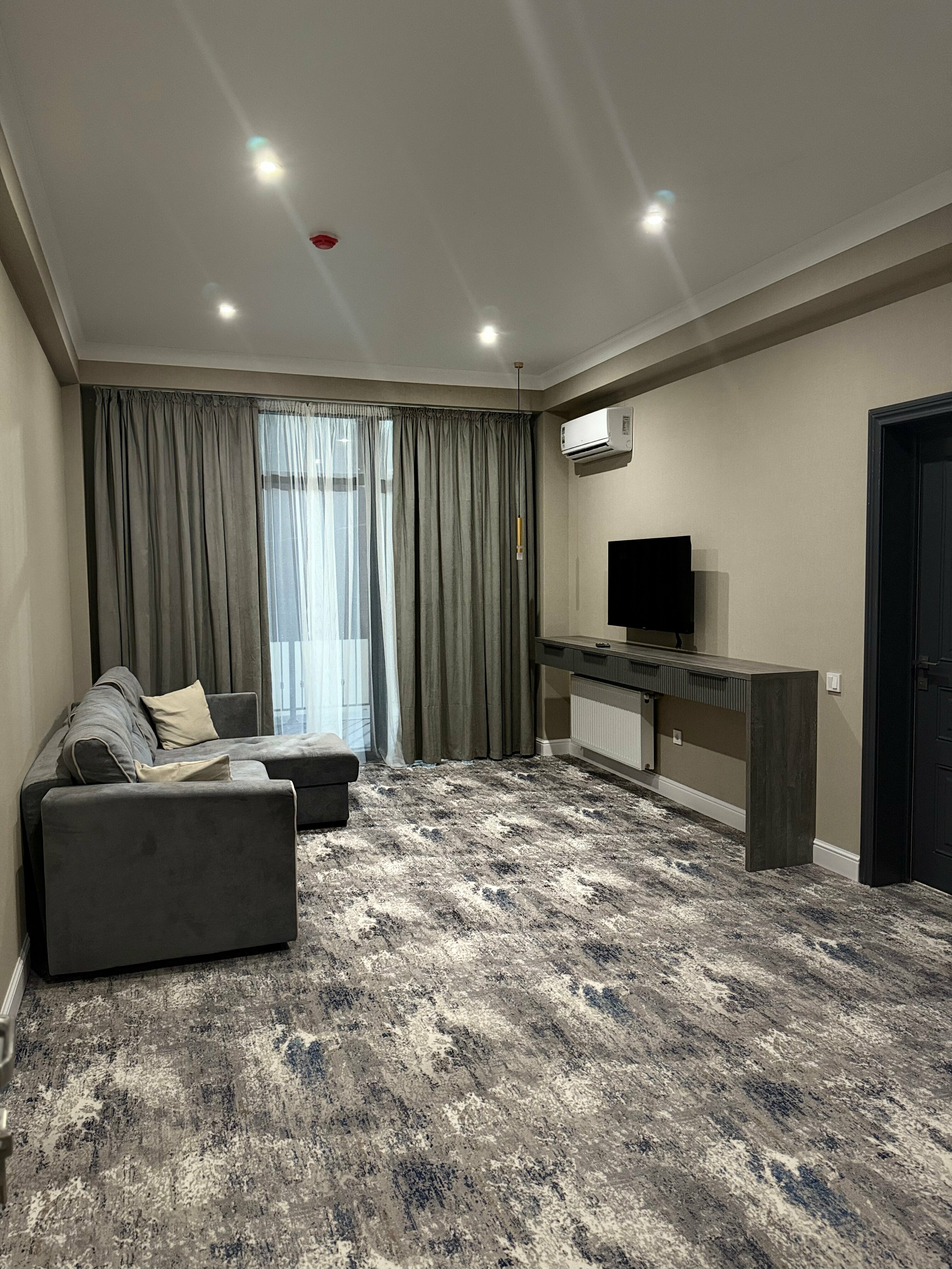 Люкс с балконом