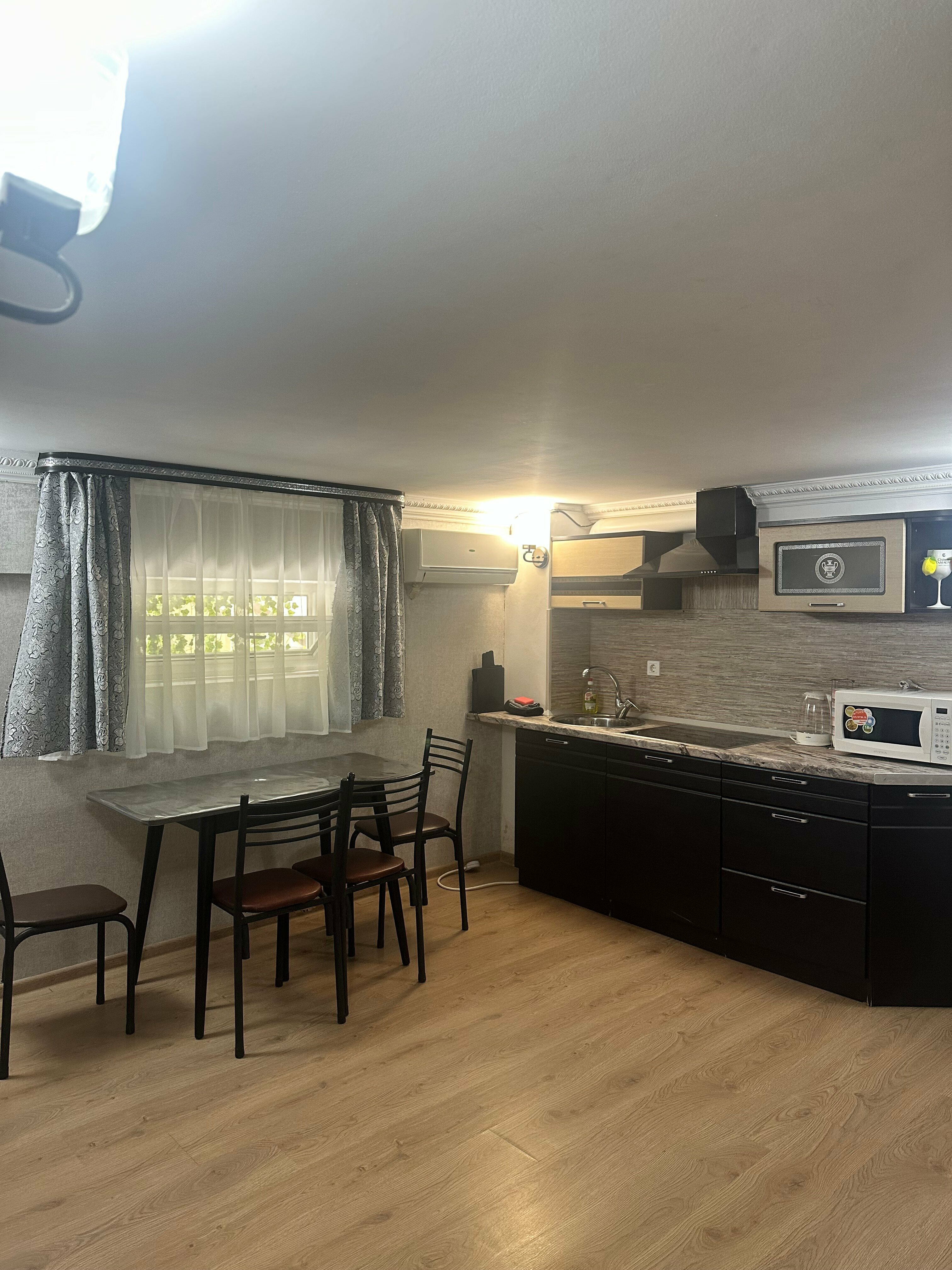 Апартаменты на цокольном этаже