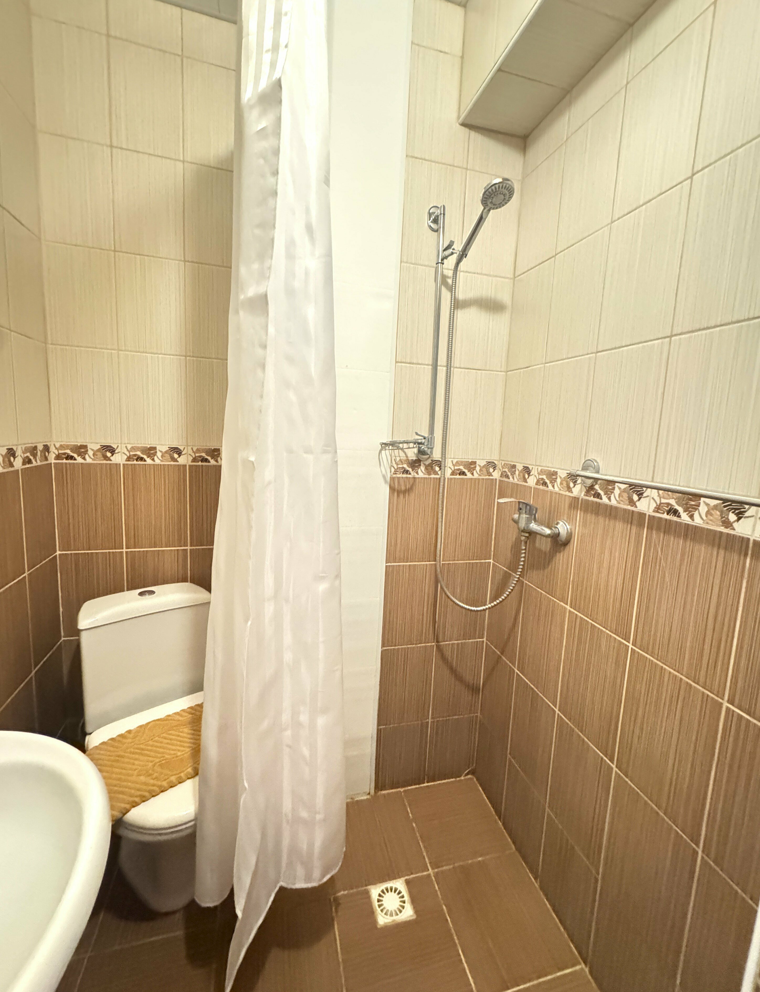 Трехместный стандарт с раздельными кроватями (без окна)