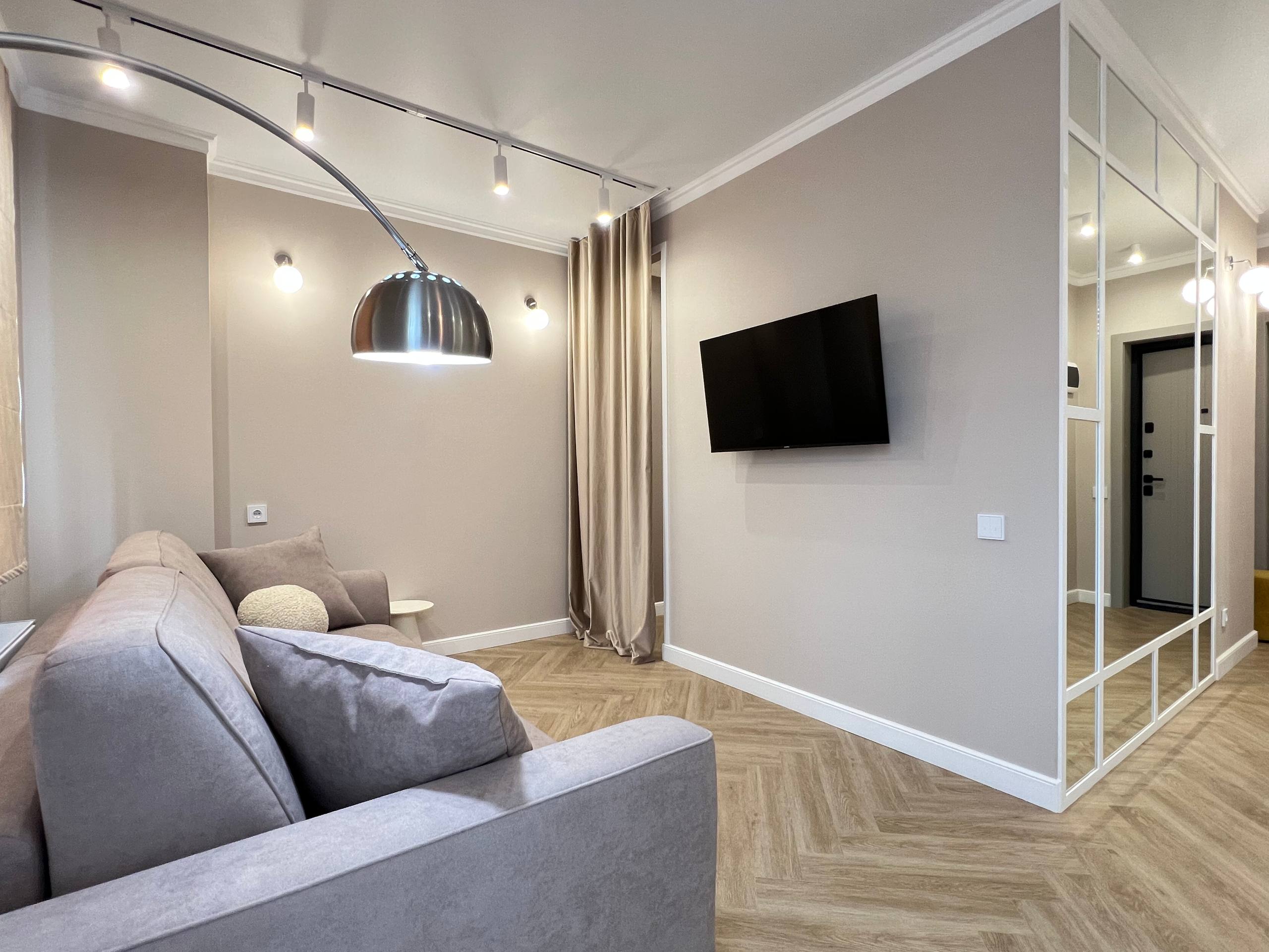 Светлые апартаменты