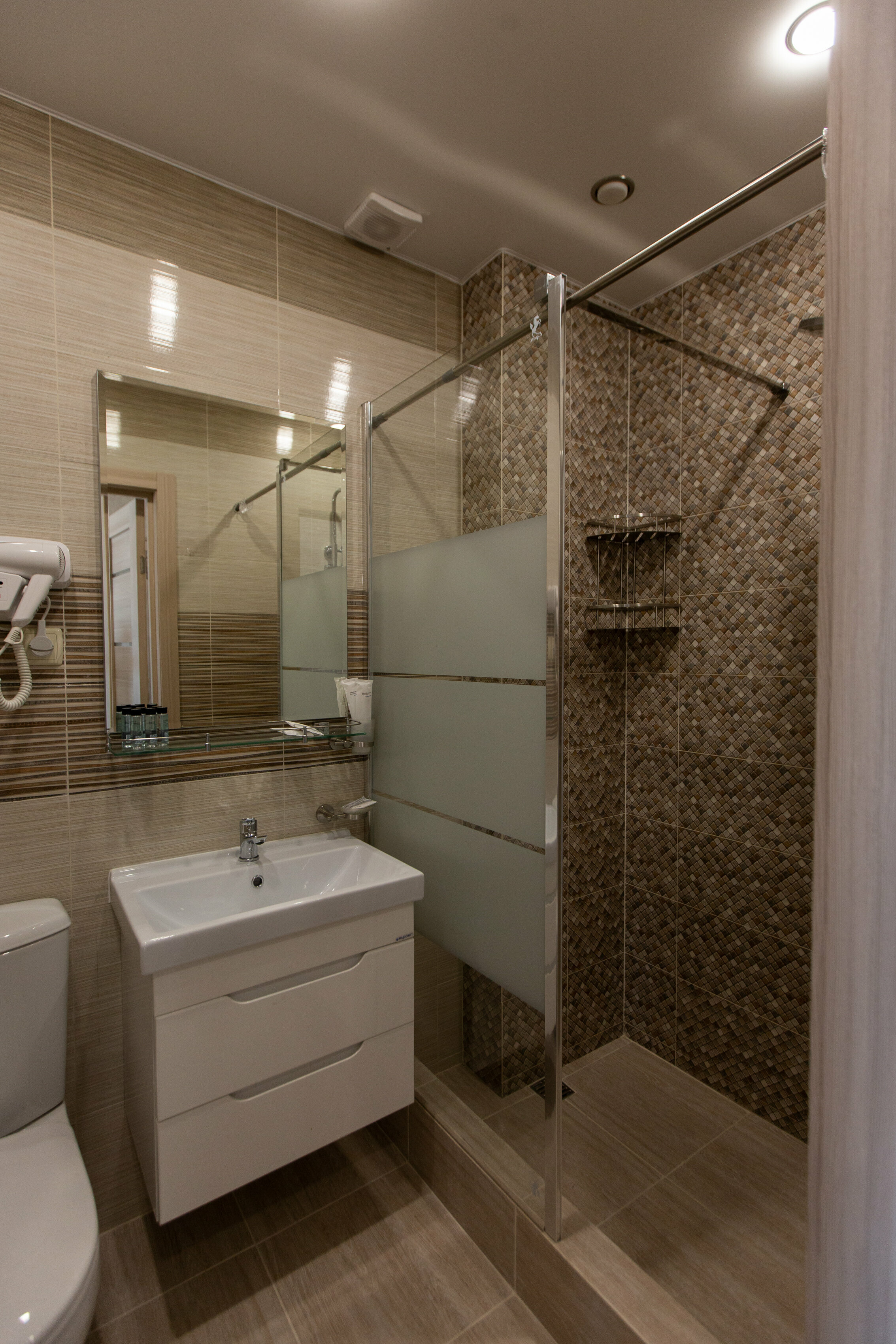 Улучшенный трехместый без кухни