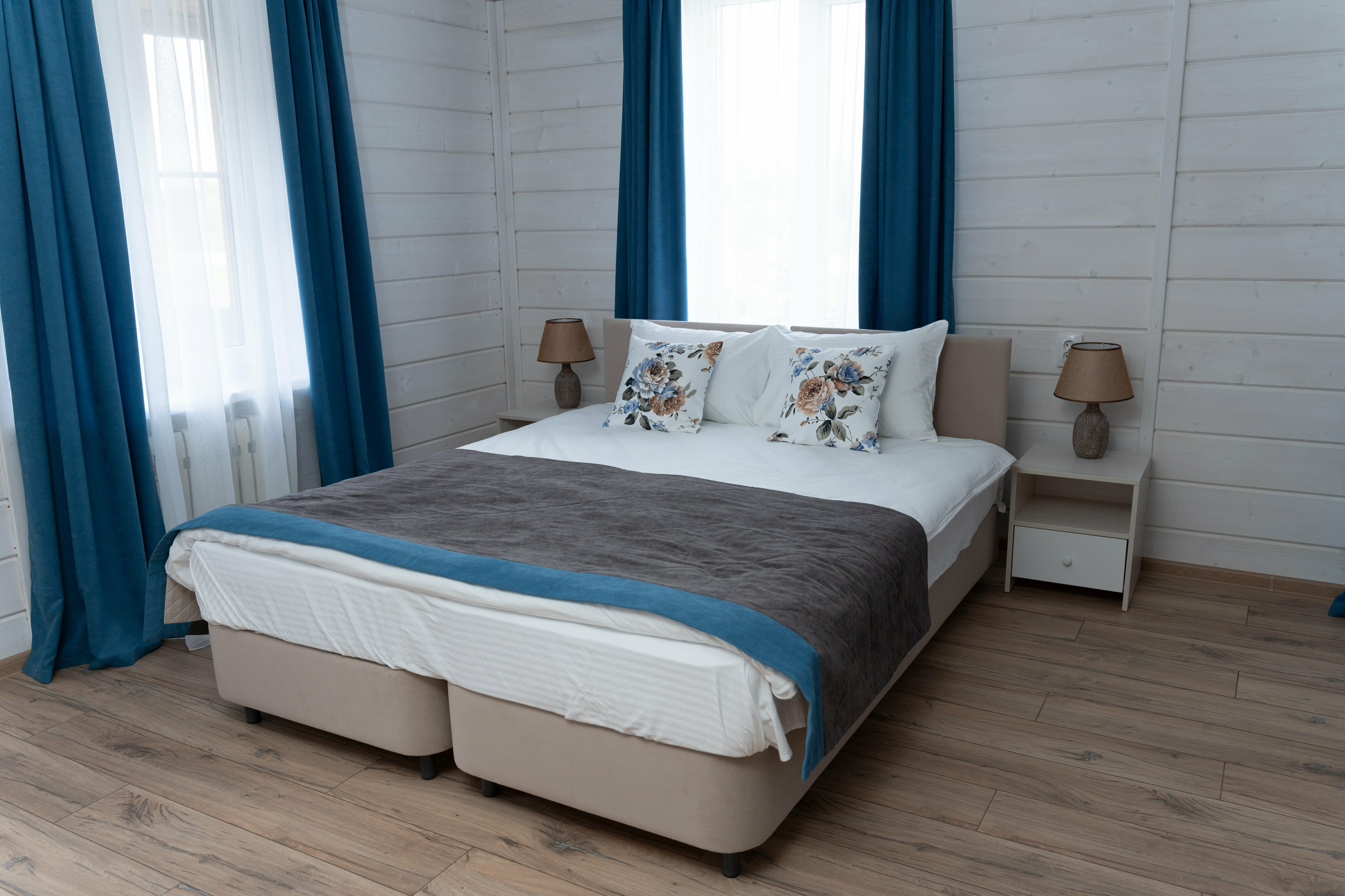 Полулюкс Делюкс