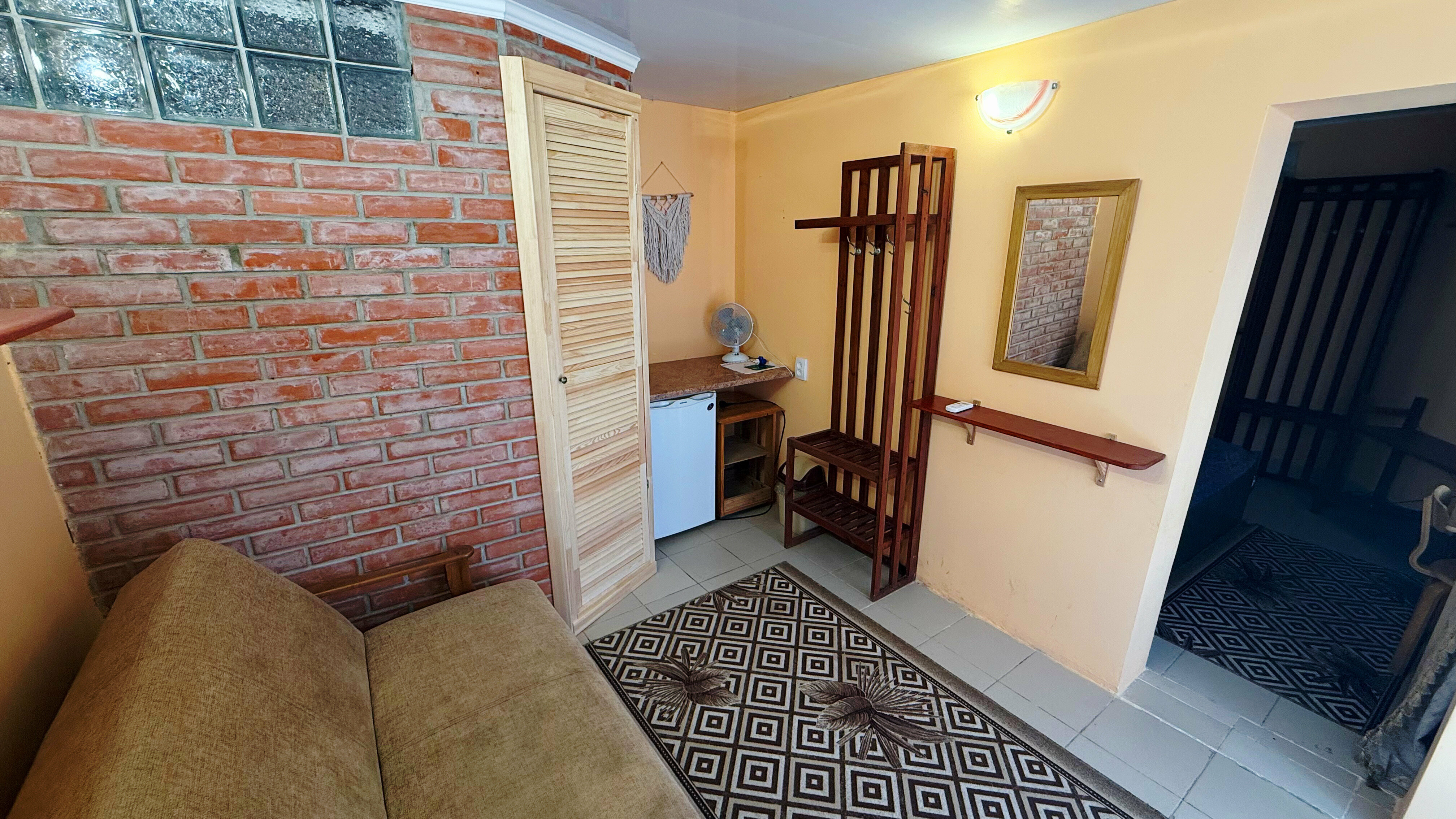 Cемейный номер с собственной ванной комнатой