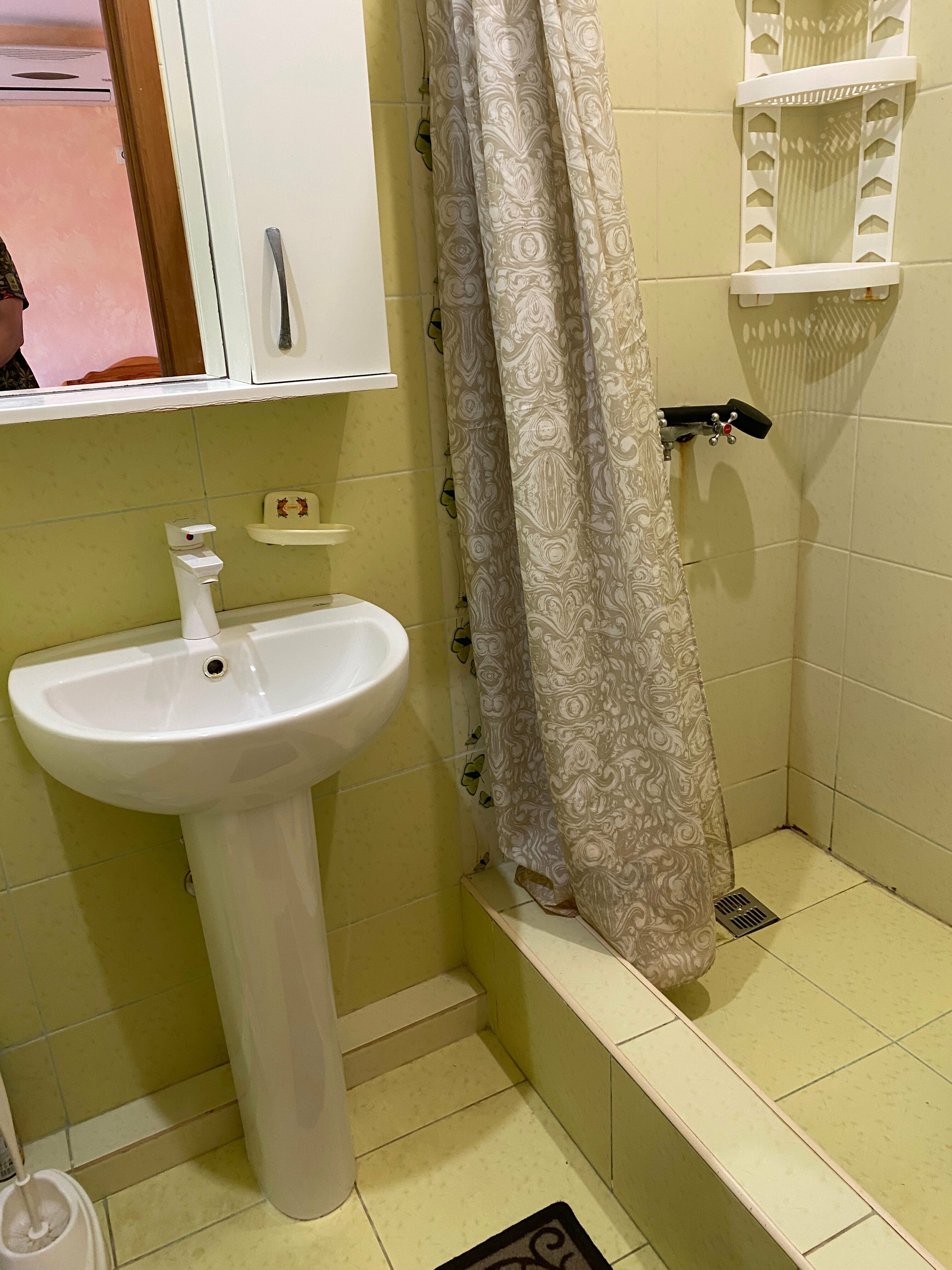 Четырехместный номер с балконом