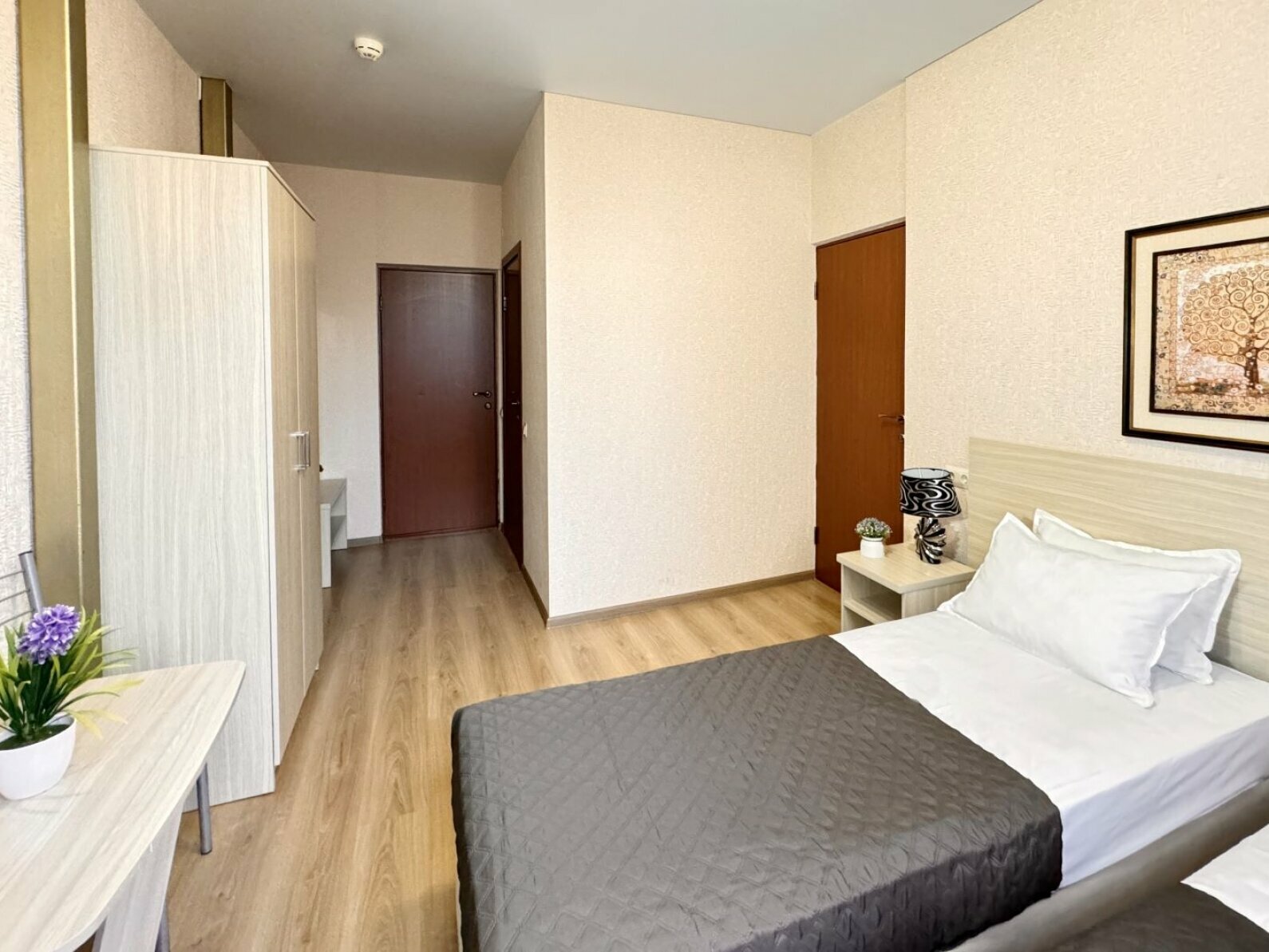 2-х комнатный 5-ти местный с балконом