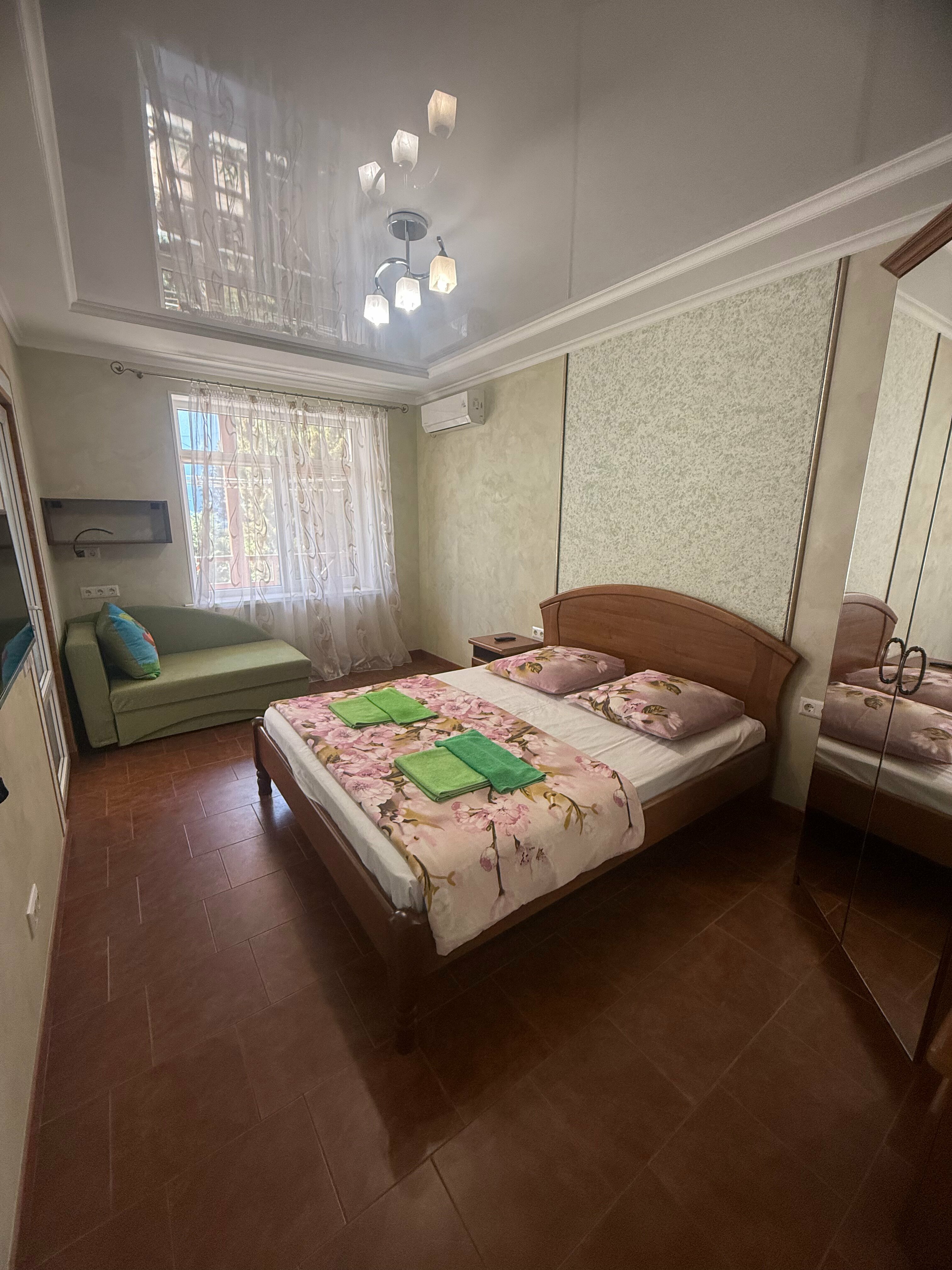 Семейный номер с террасой