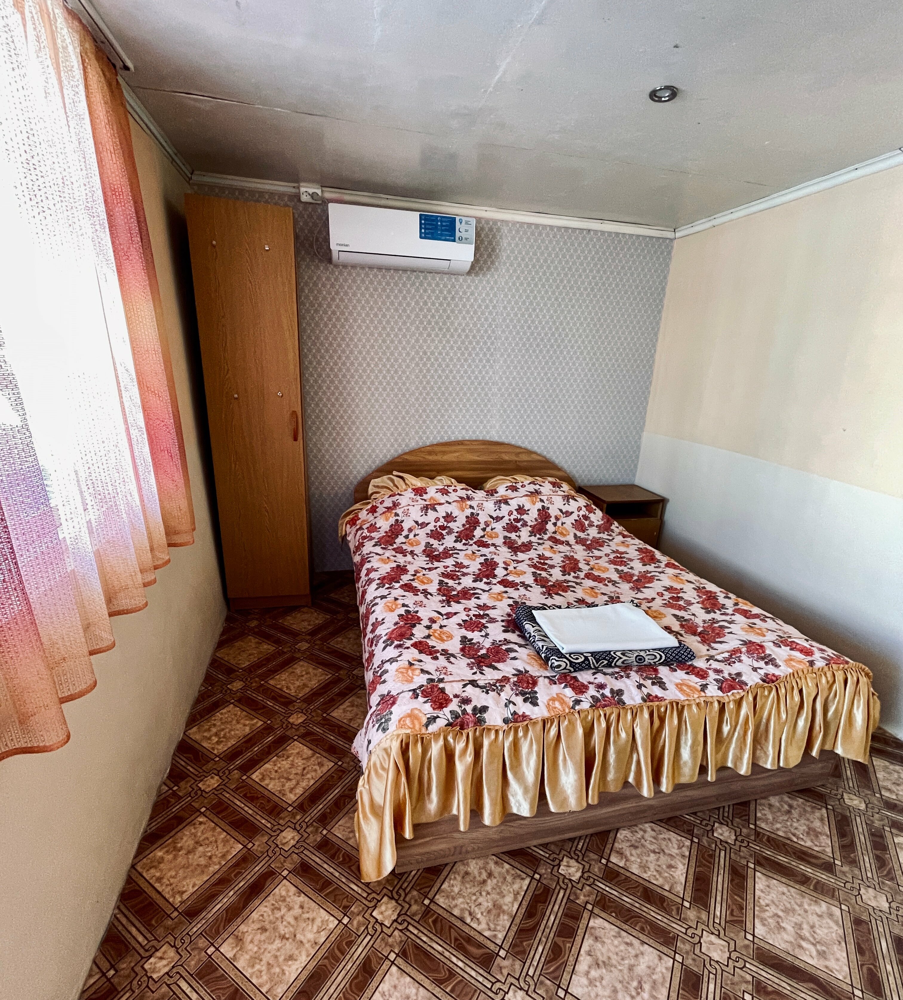 Бюджетный трехместный номер