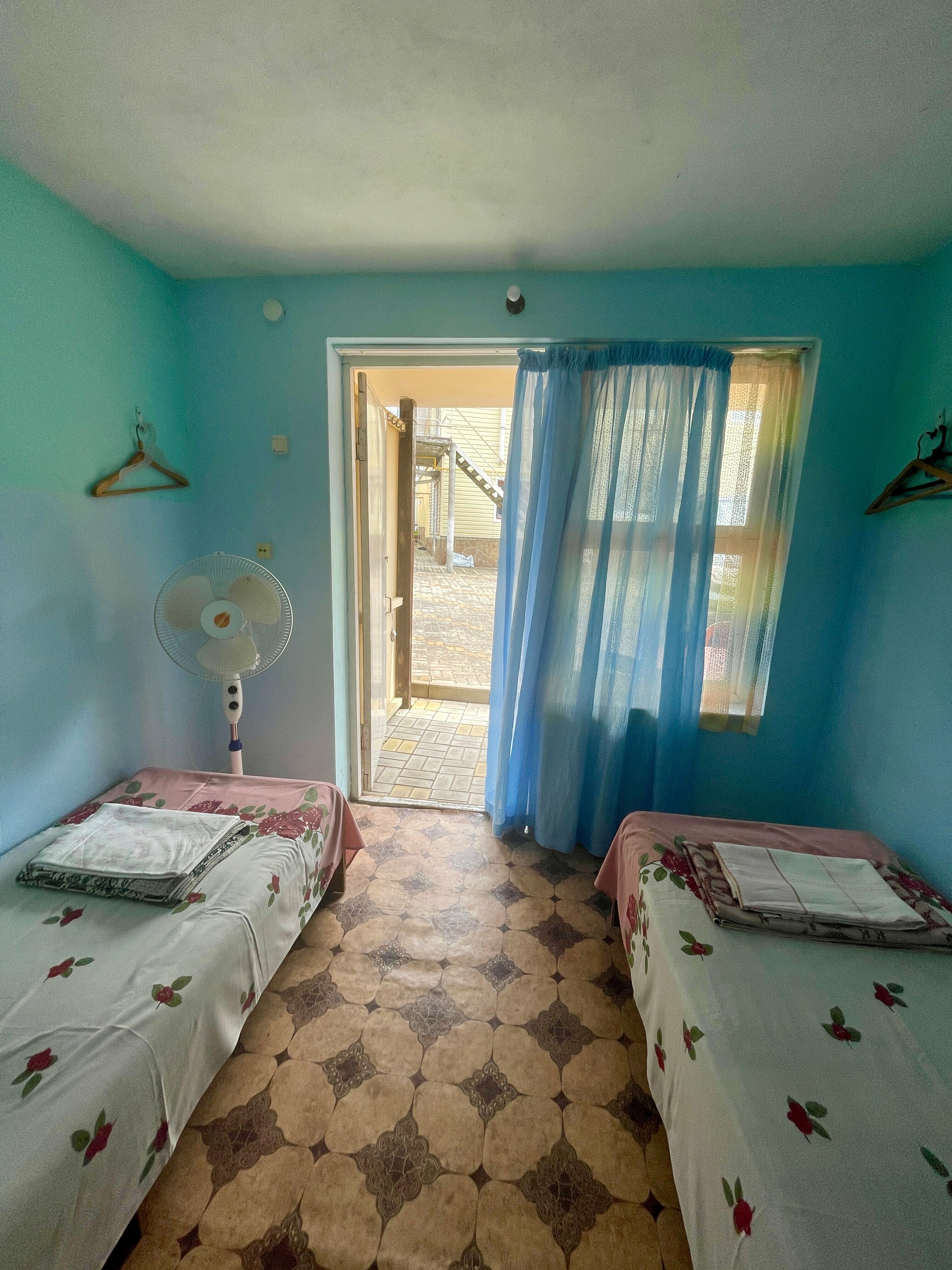 Двухместный номер эконом-класса с 1 кроватью или 2 отдельными кроватями