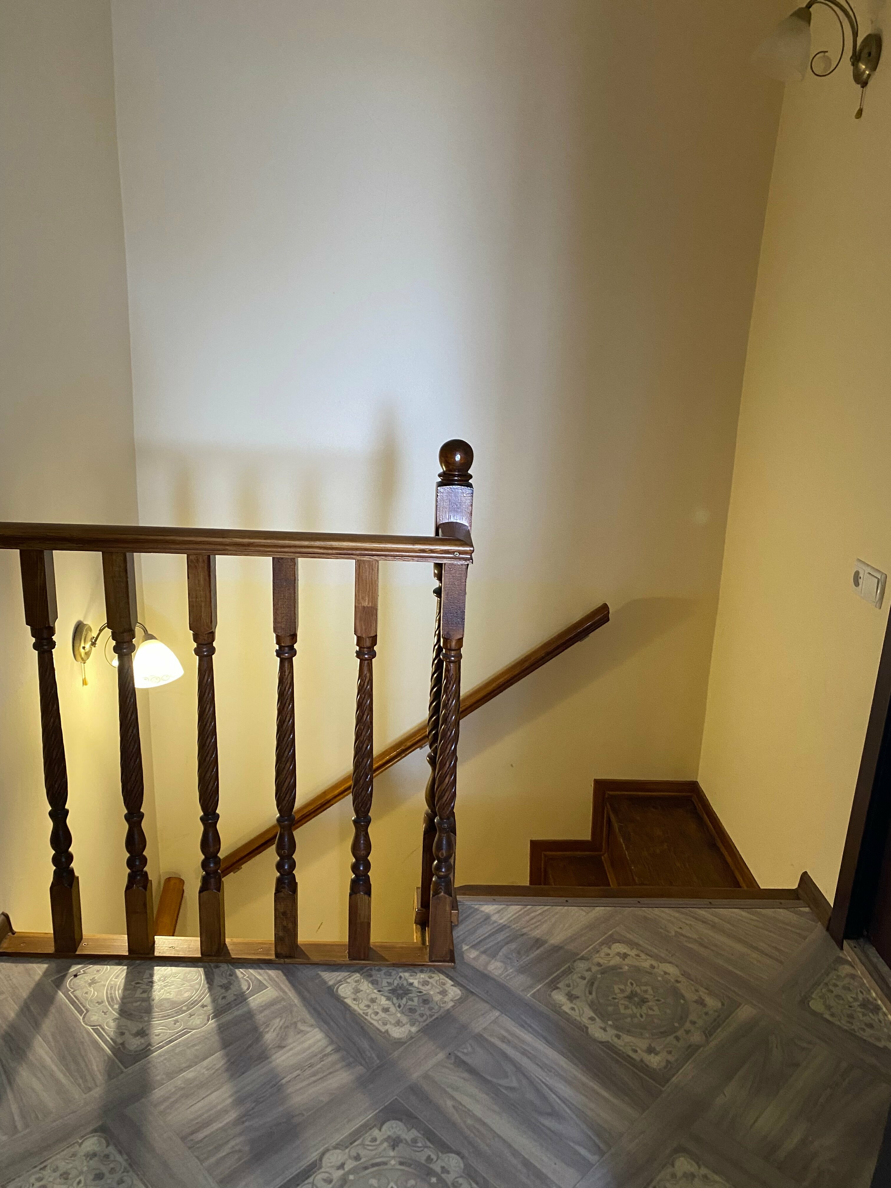 Семейный номер с боковым видом на море