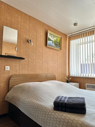 Небольшой двухместный номер с 1 кроватью