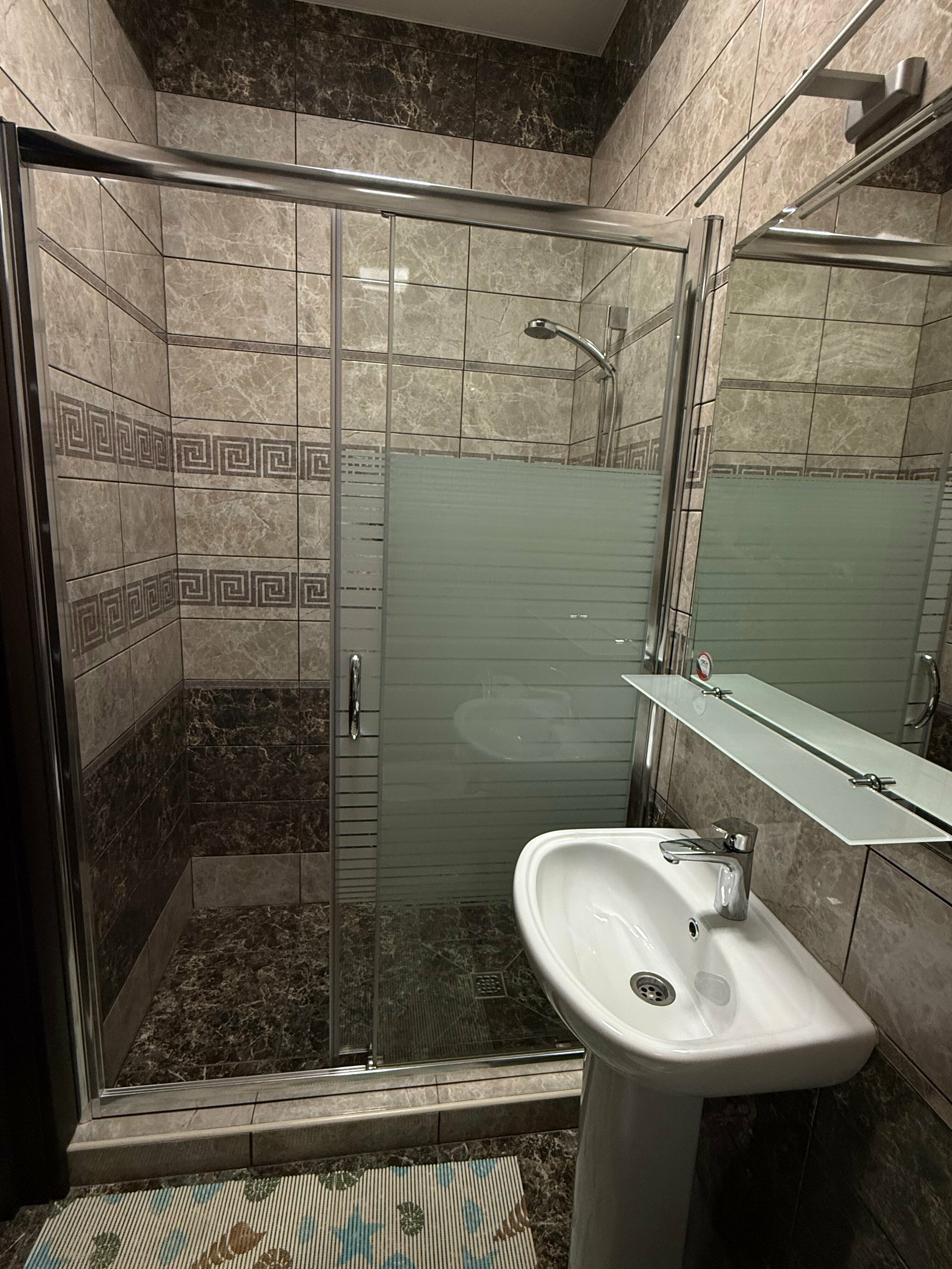 Трехместный номер Делюкс