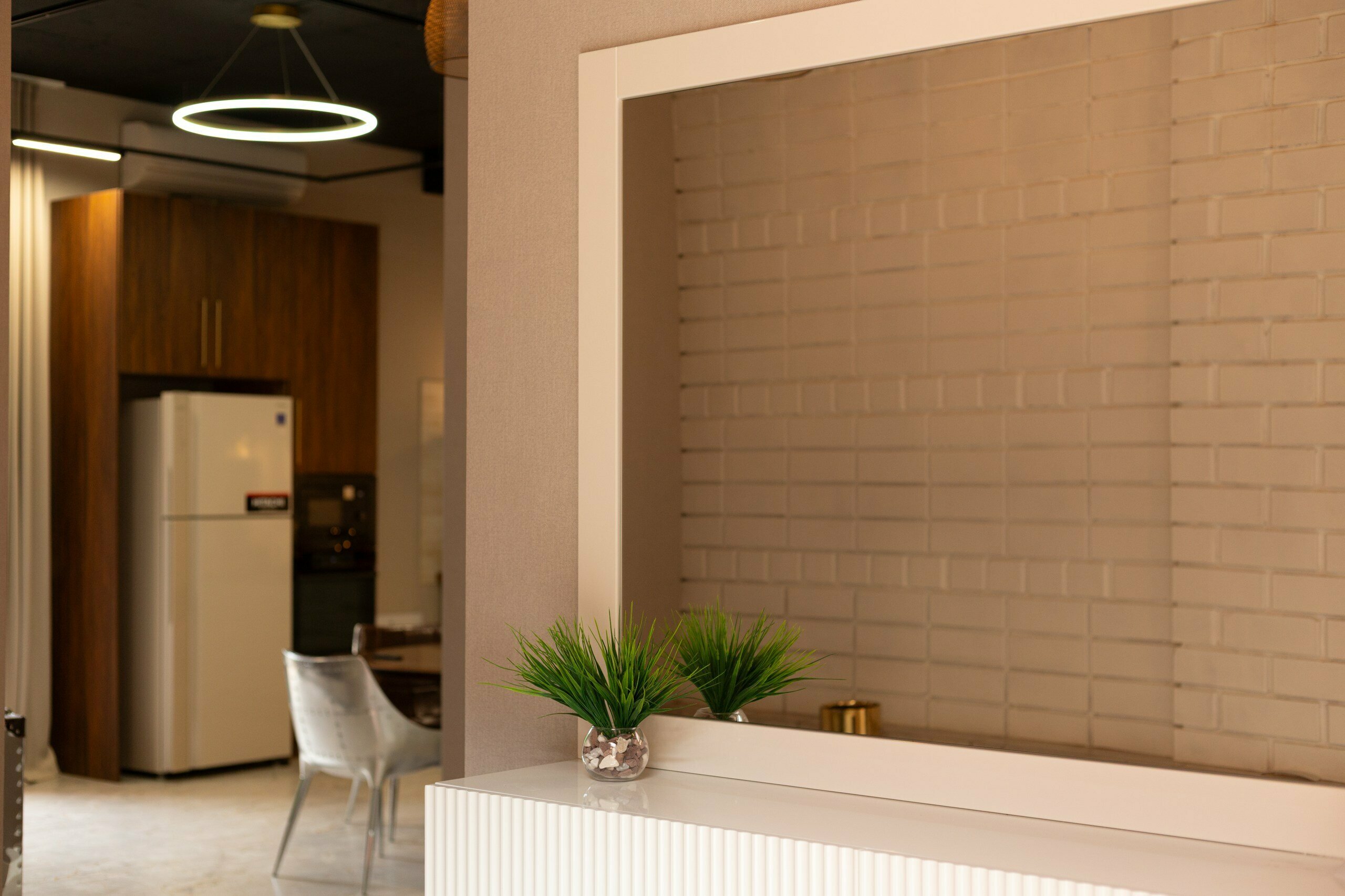 Двухкомнатная комната с собственным двориком