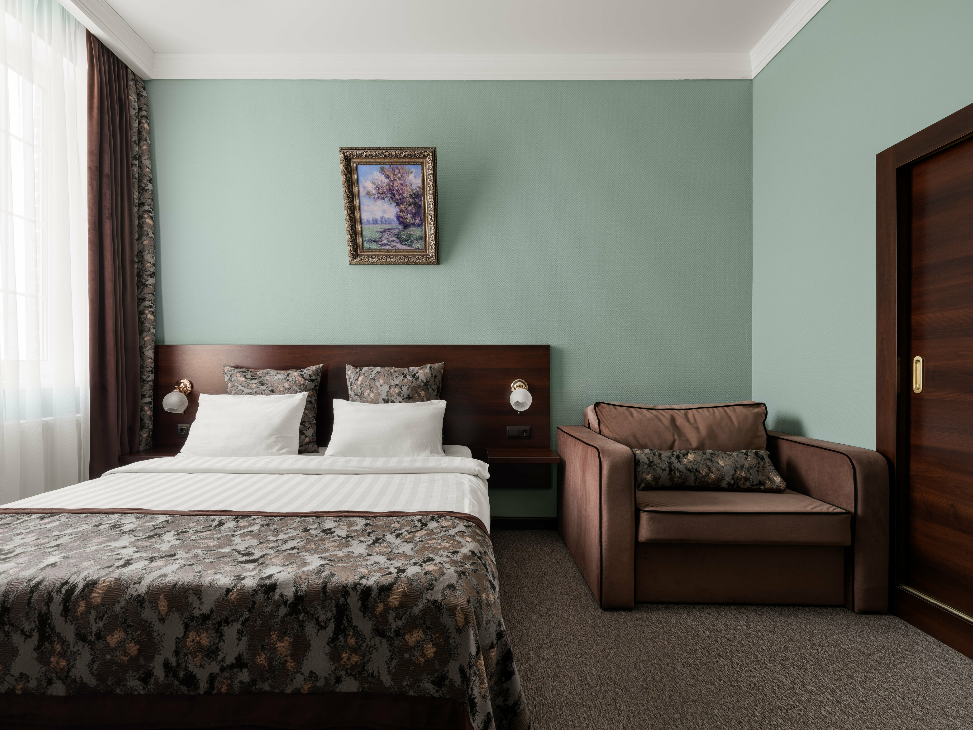 Улучшенный двухместный + доп. местом (90*200)