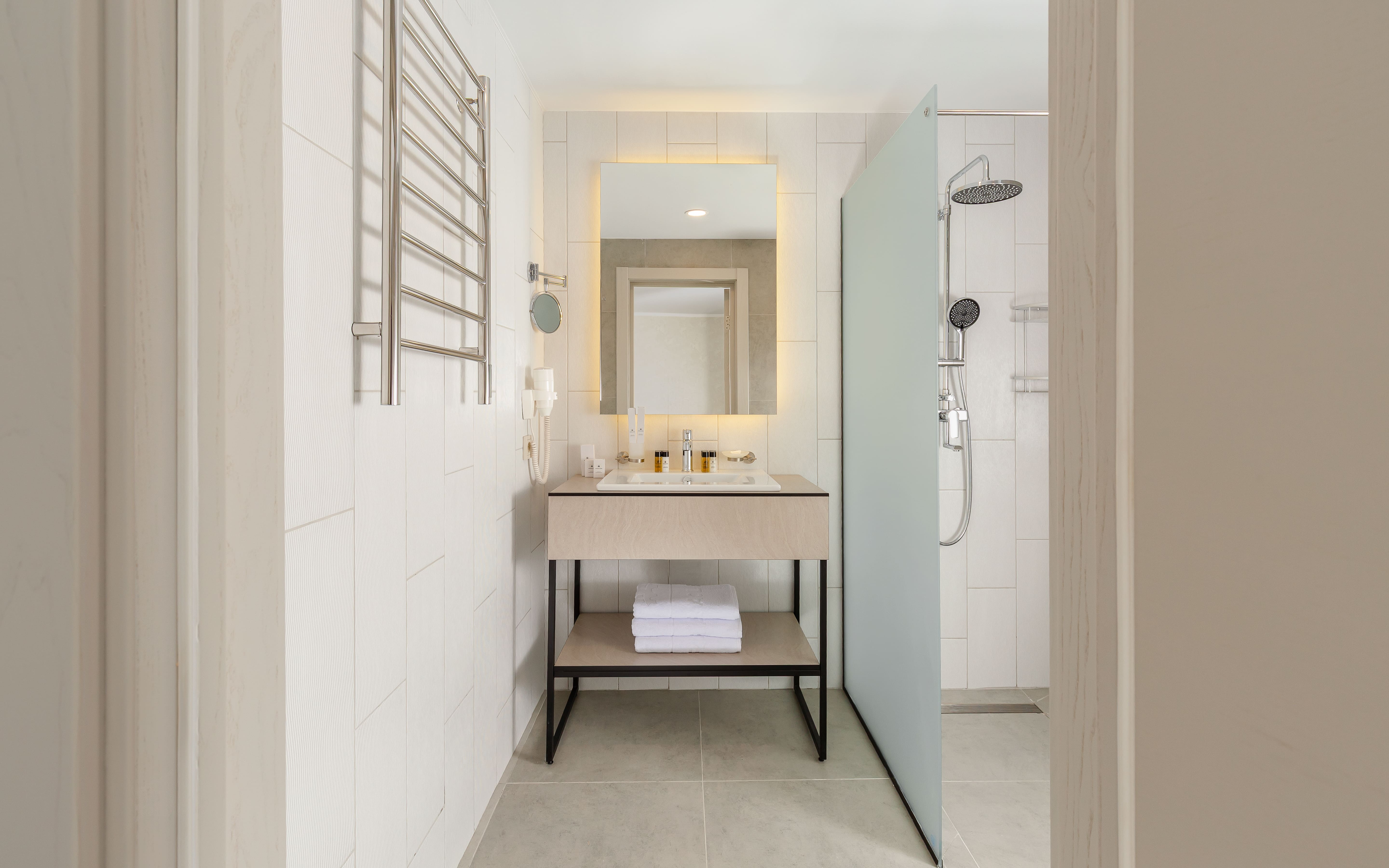 Альфа Премиум Двухкомнатный Люкс с балконом