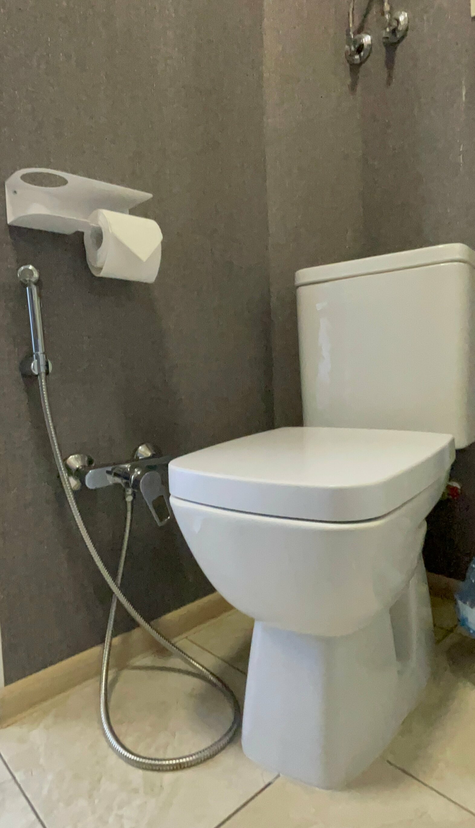 Номер 3 зеленый