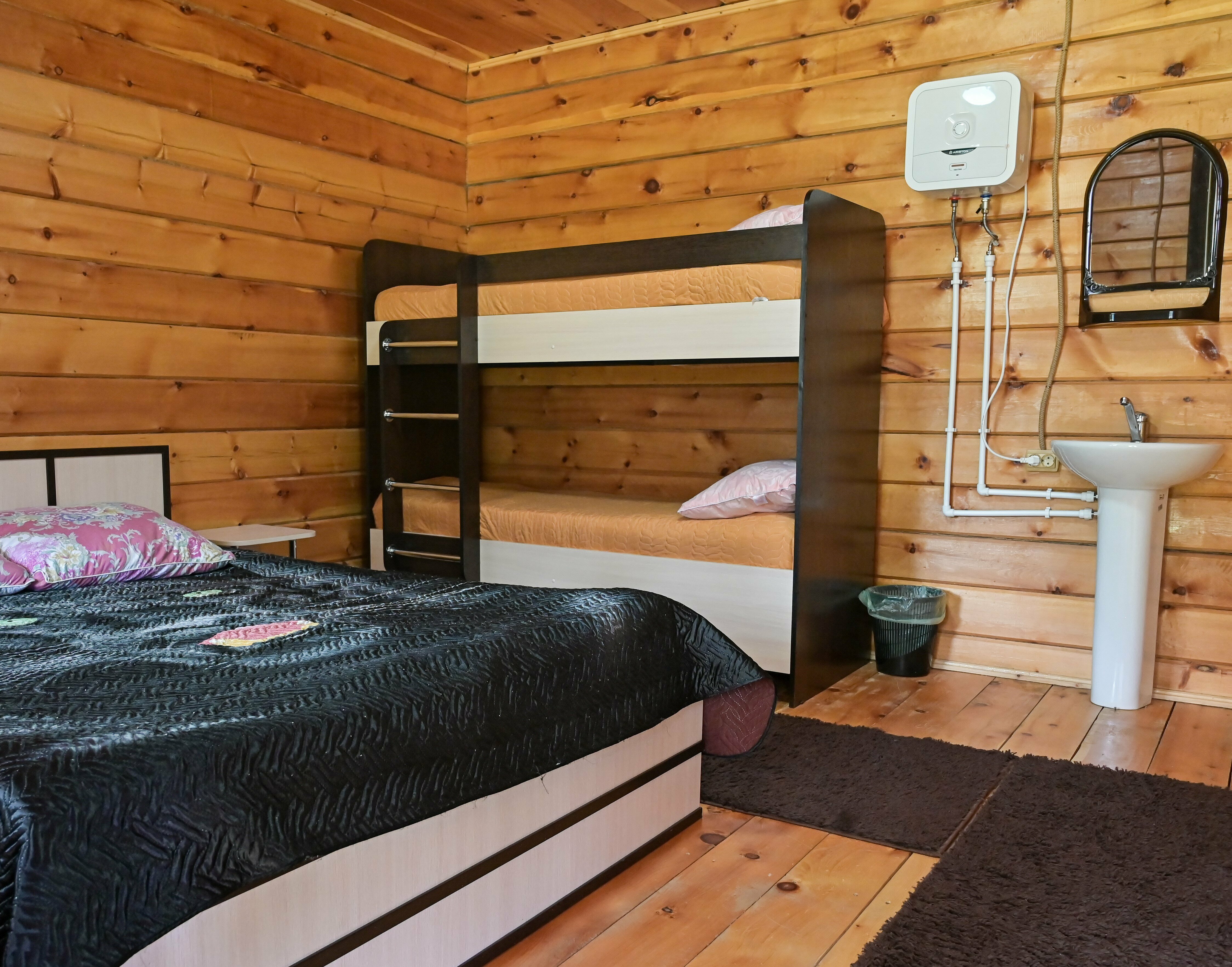 Кедровый домик 4 места!