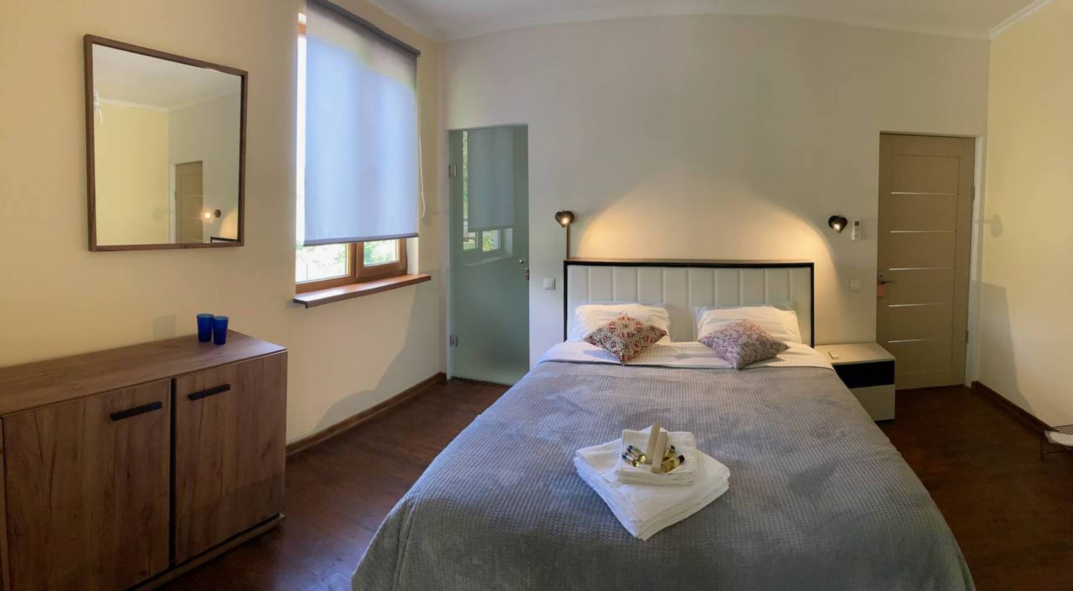 Стандарт с двуспальной кроватью и креслом-кроватью