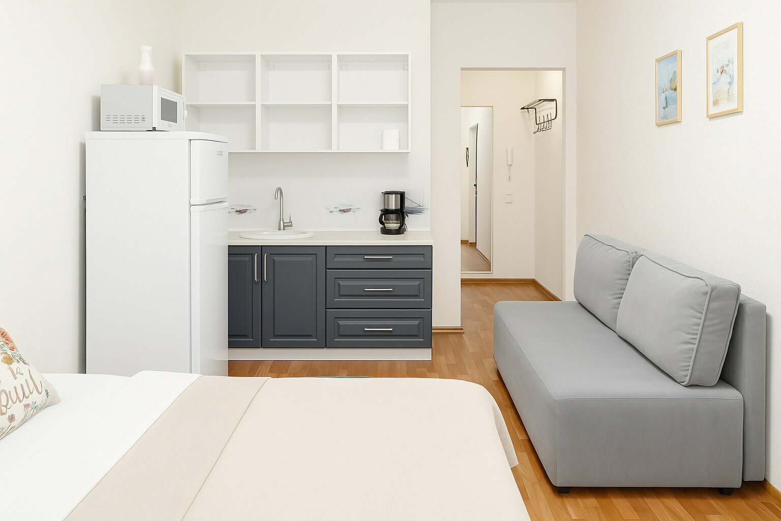 Номер-студия с кроватью размера "king-size" и диван-кроватью