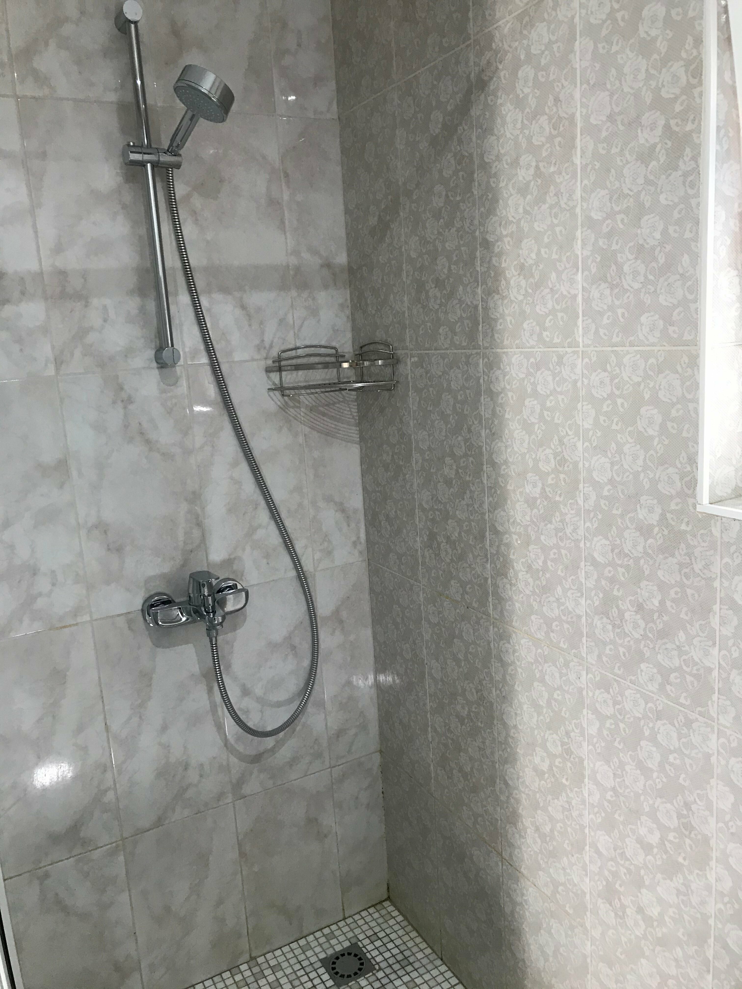 Трехместный номер с видом на бассейн