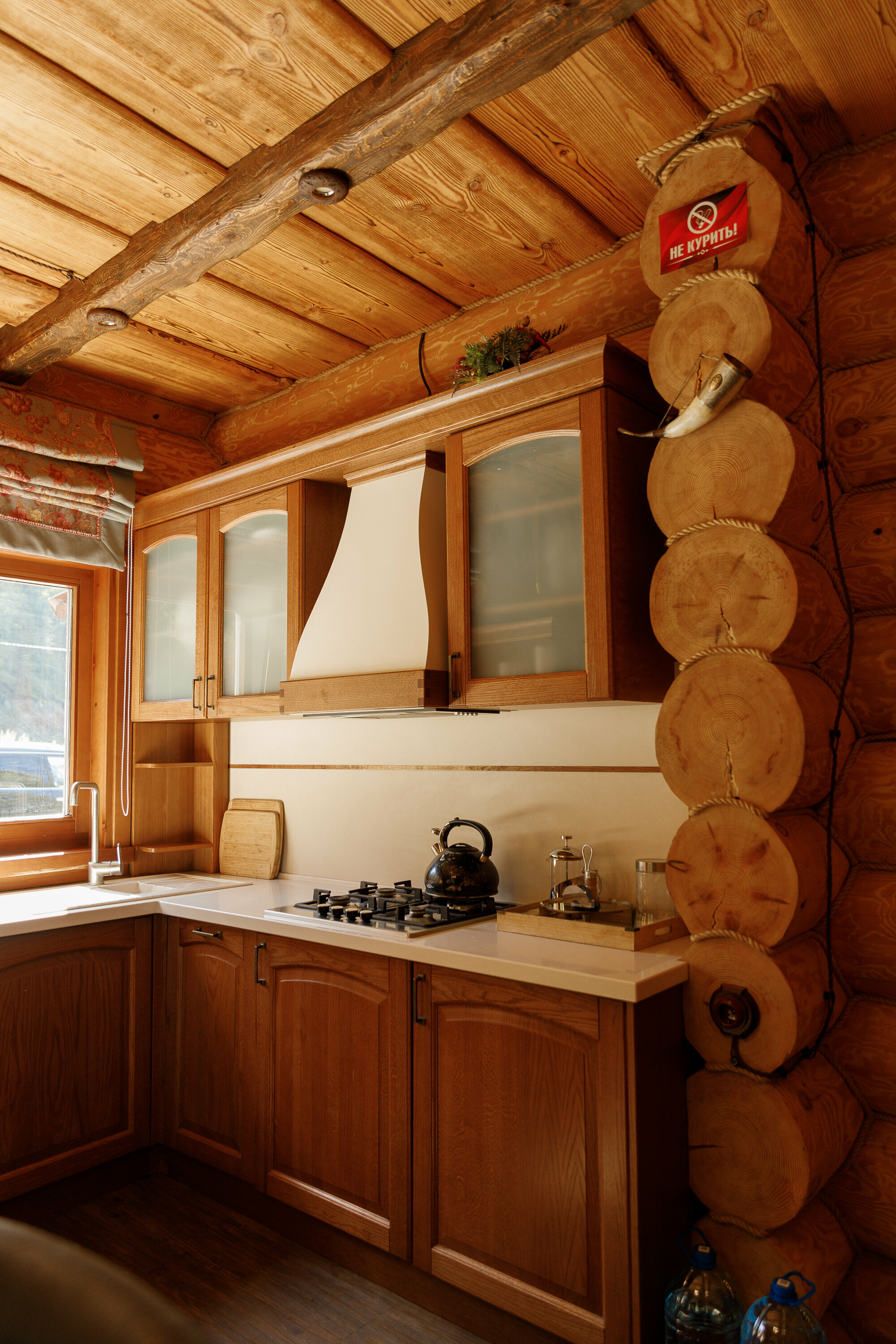 Дом с собственным бассейном