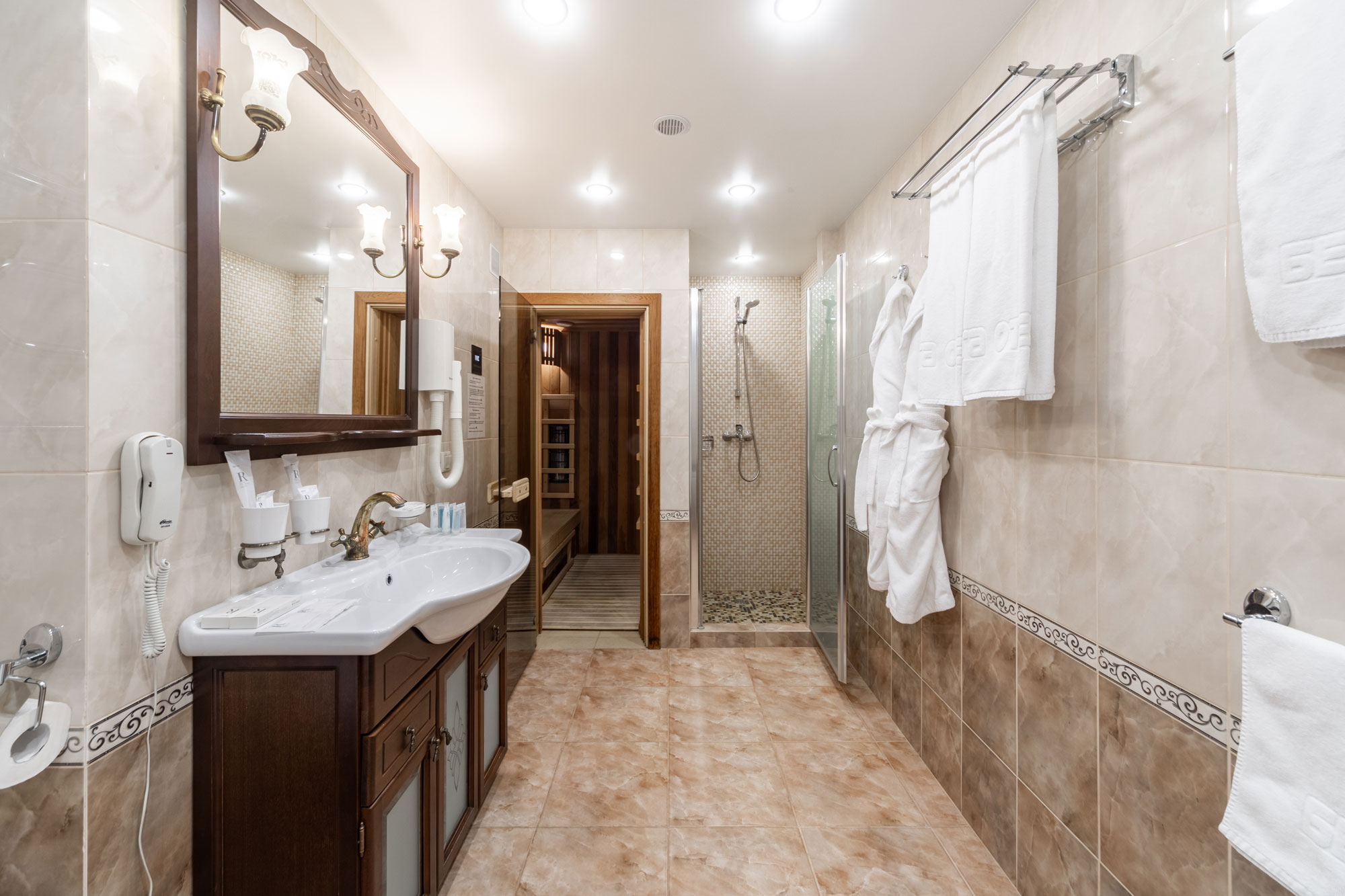 Люкс Премьер