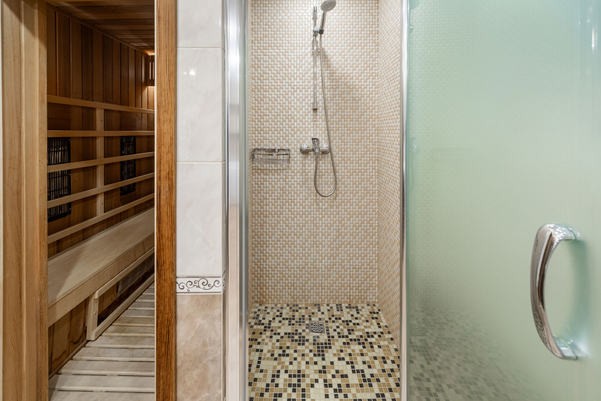 Люкс Премьер