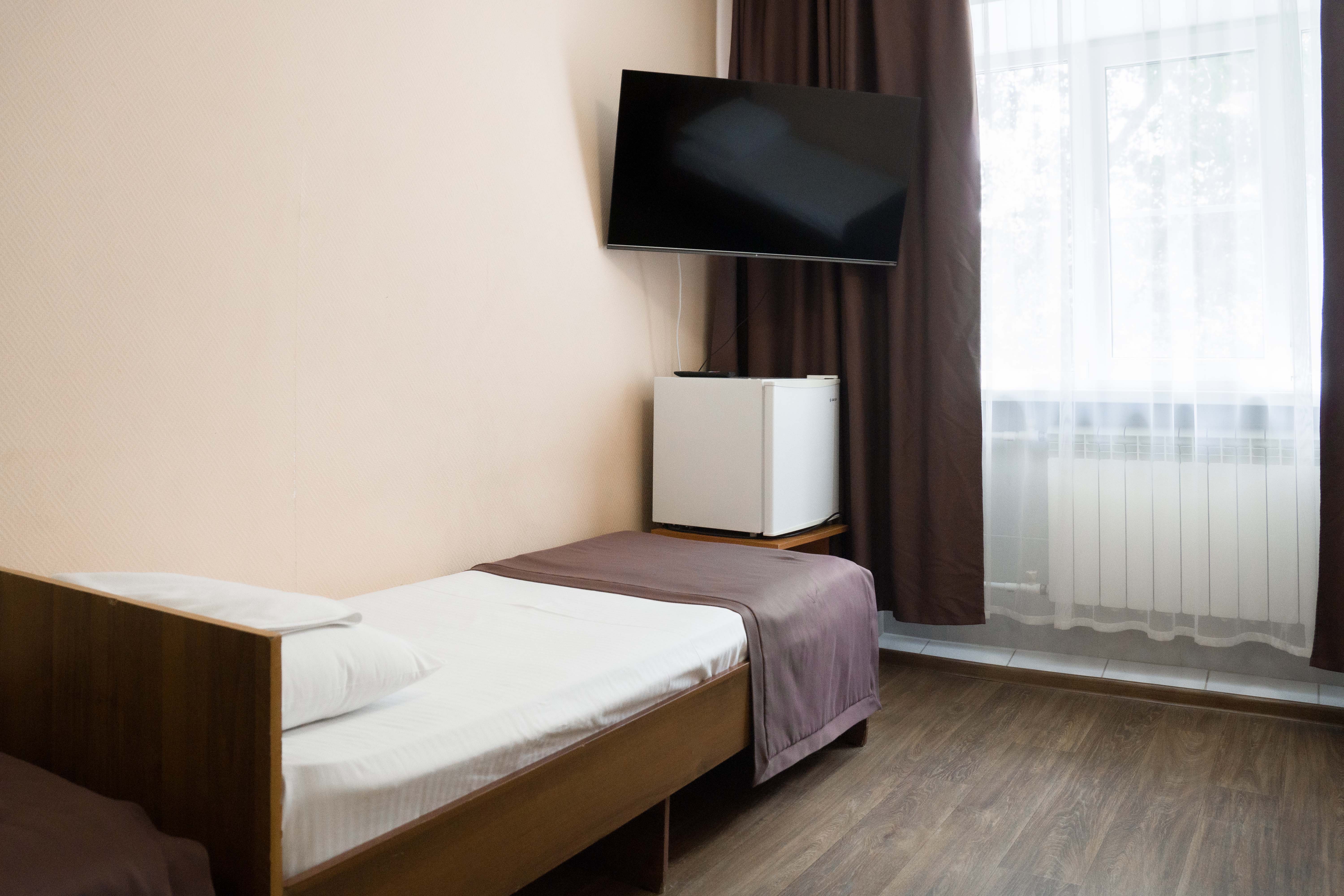 Четырехместный номер "Эконом" (санузел/ душевая на этаже)