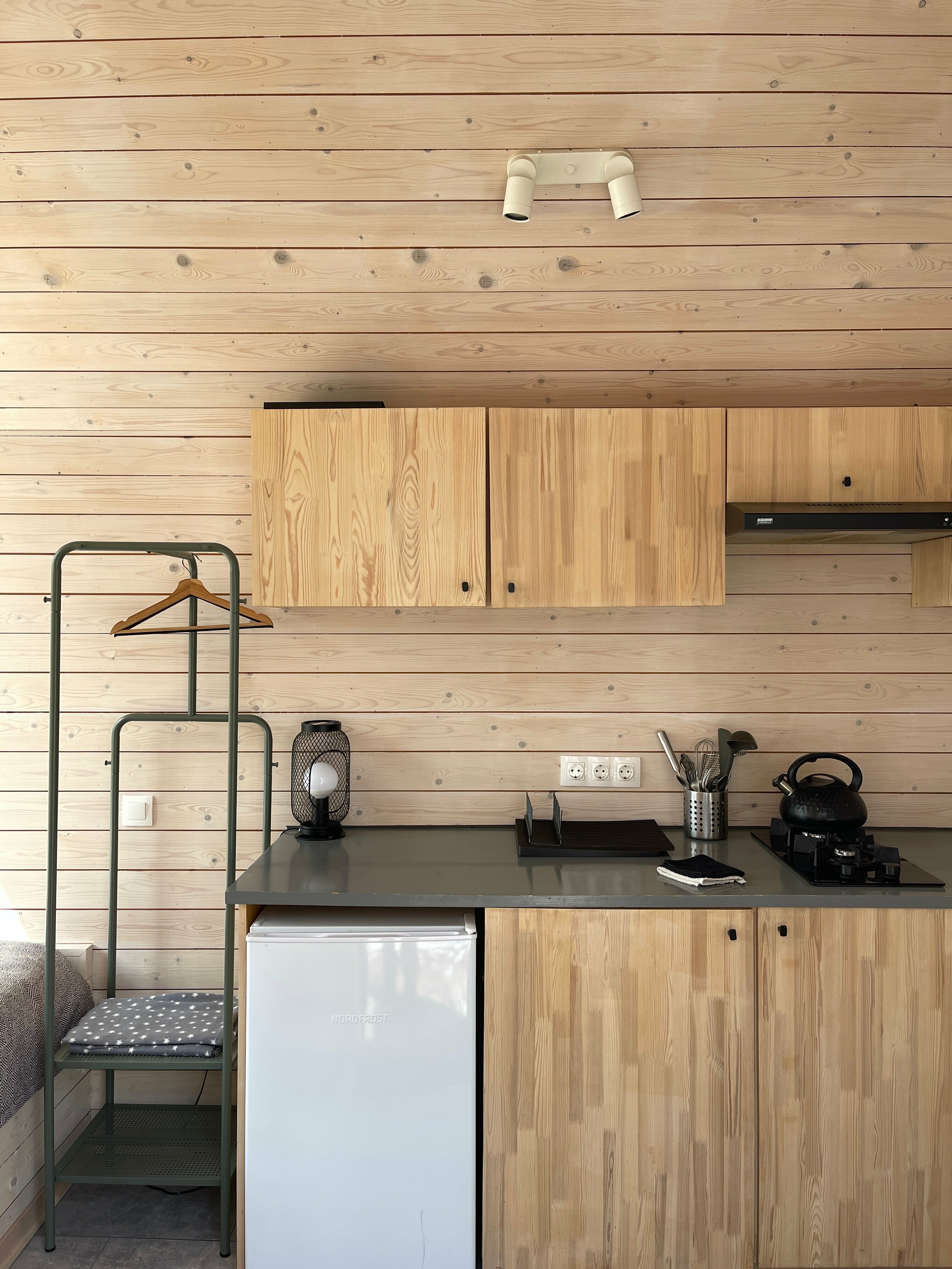 МИНИДОМИК НА 2Х (заезд в 15.00 выезд в 12.00)