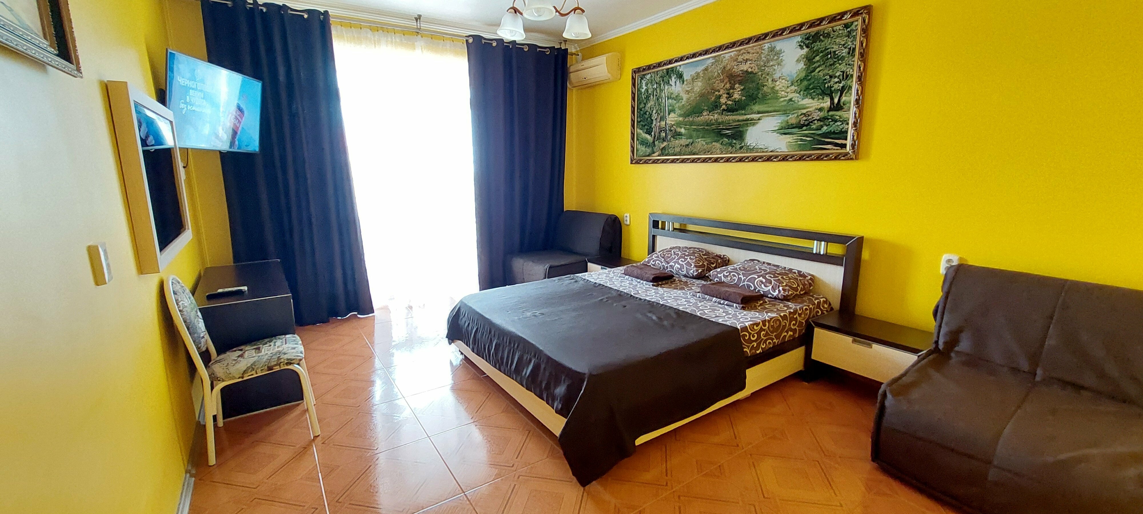 Делюкс 2+2 с балконом