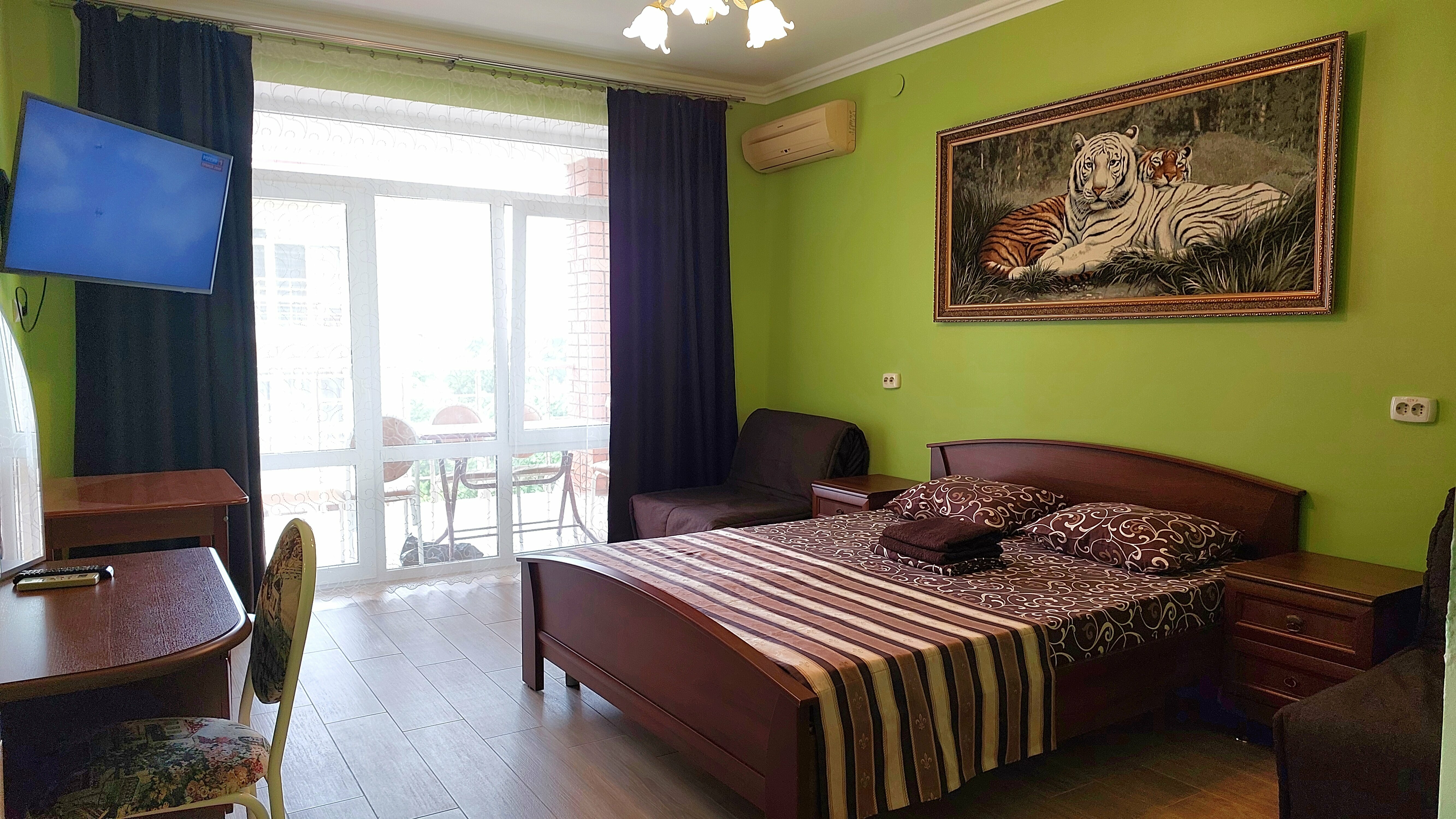 Делюкс 2+2 с балконом