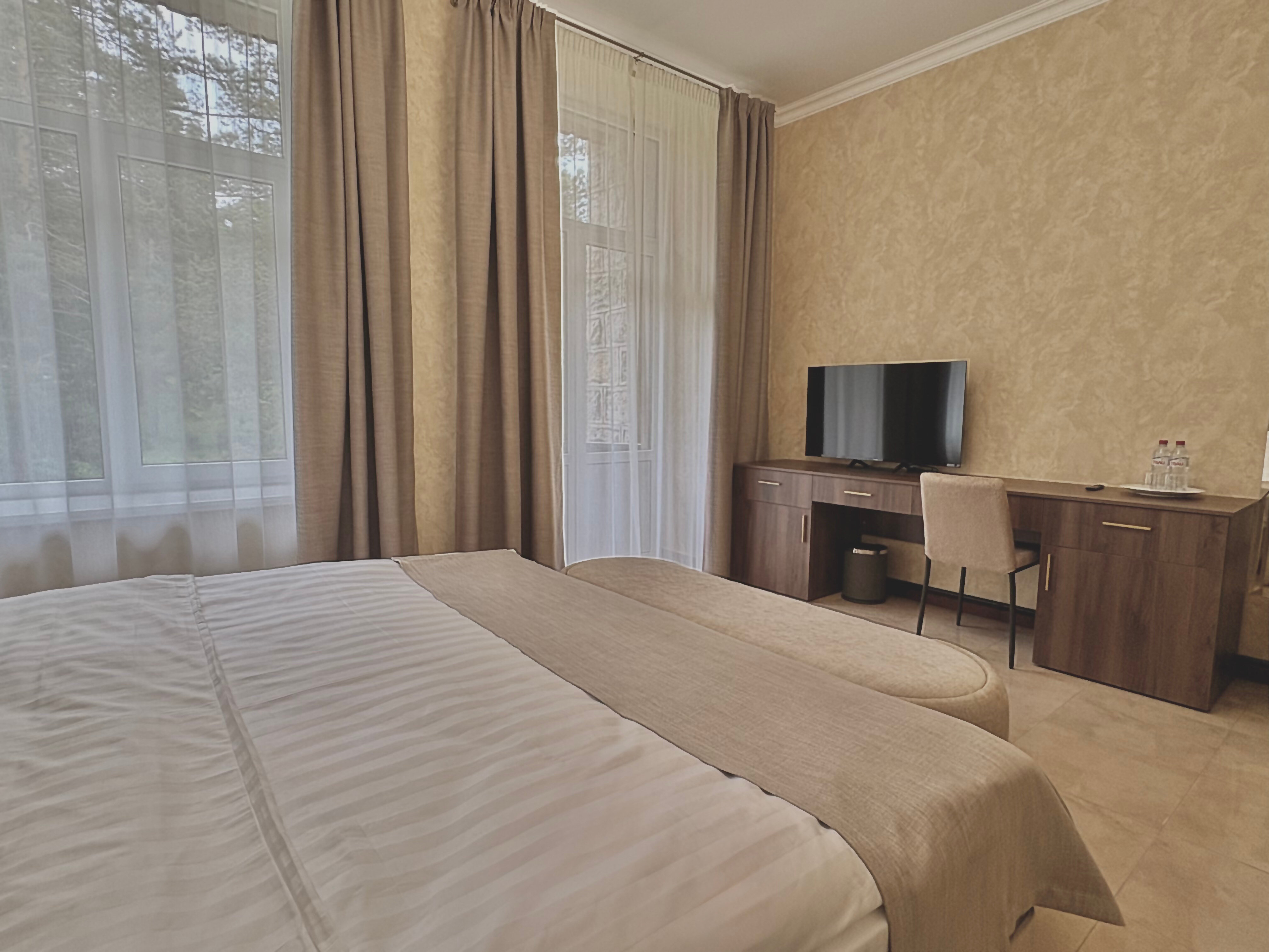 Двухместный номер Комфорт с балконом