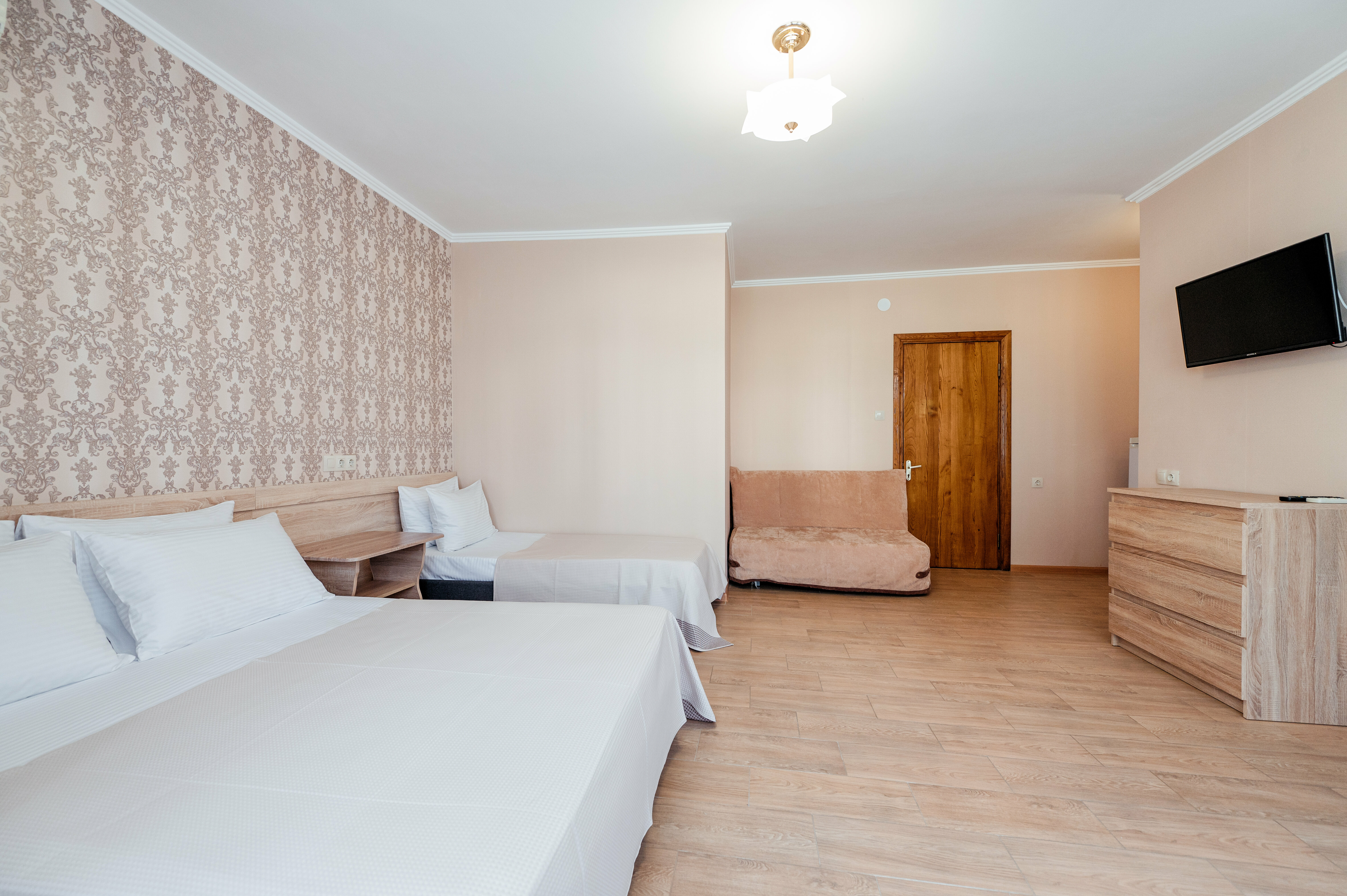 Стандартный трехместный номер