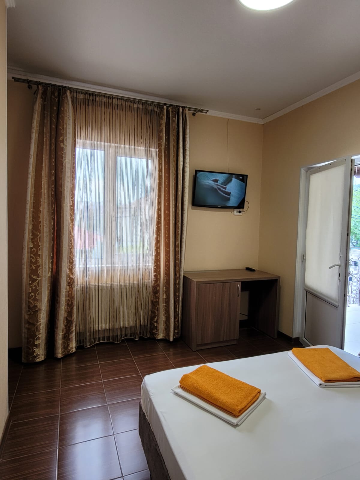 Стандартный двухместный номер с 1 кроватью или 2 отдельными кроватями и балконом