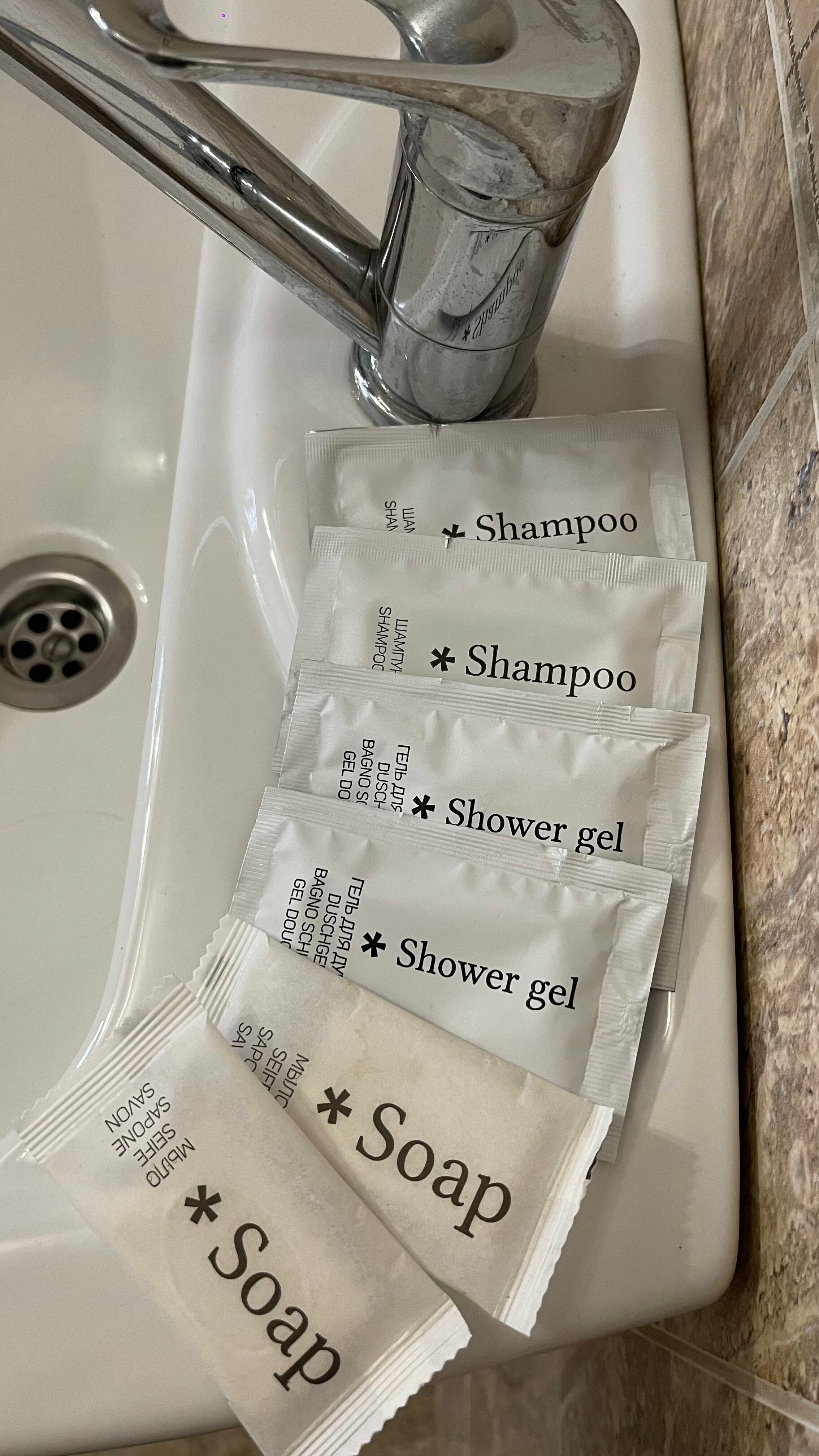 Трехместный номер с балконом