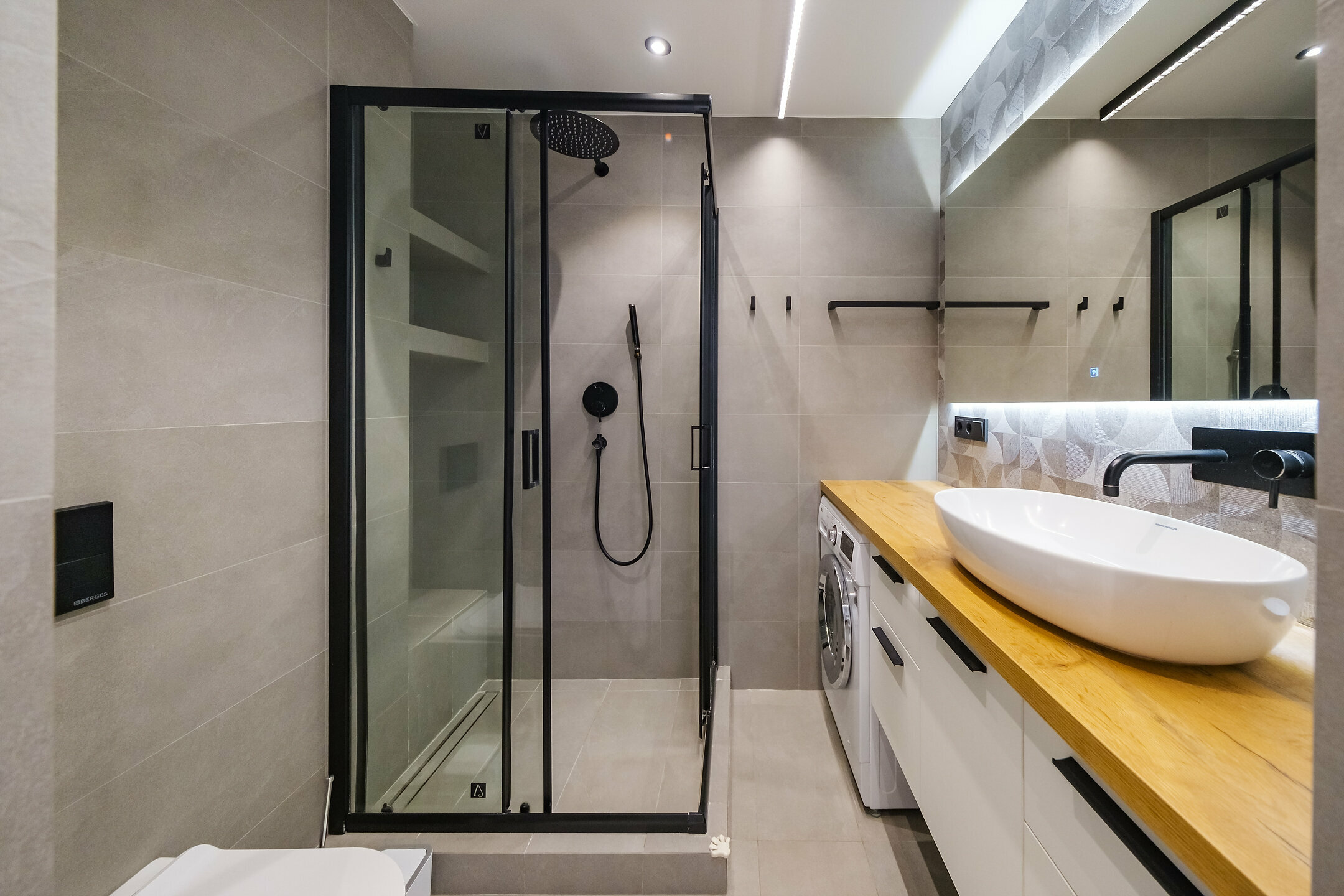 4-х местные апартаменты с балконом в жк c круглогодично подогреваемым бассейном +32 ° "Alicekeys" 7/91