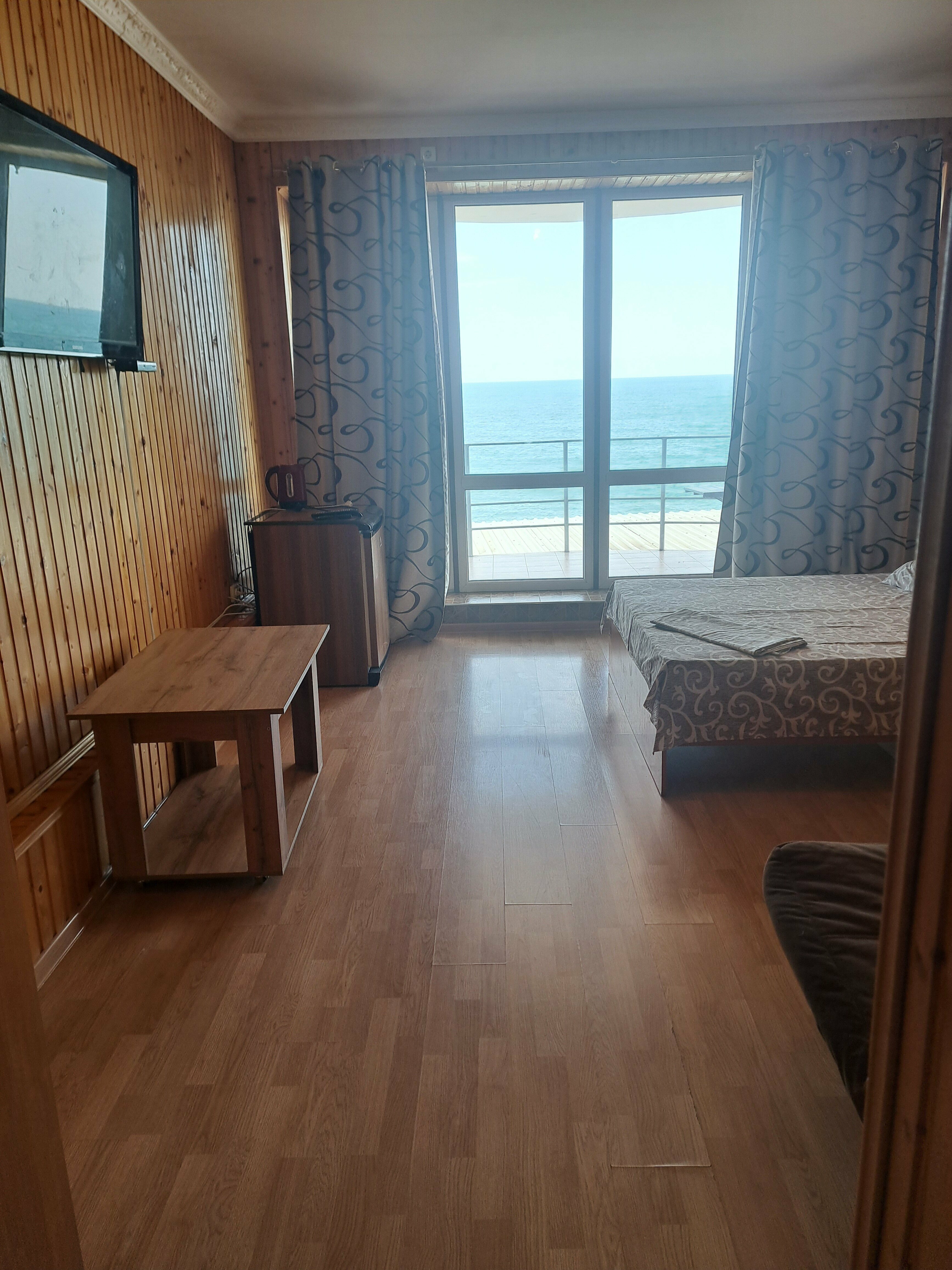 Семейный с видом на море №2