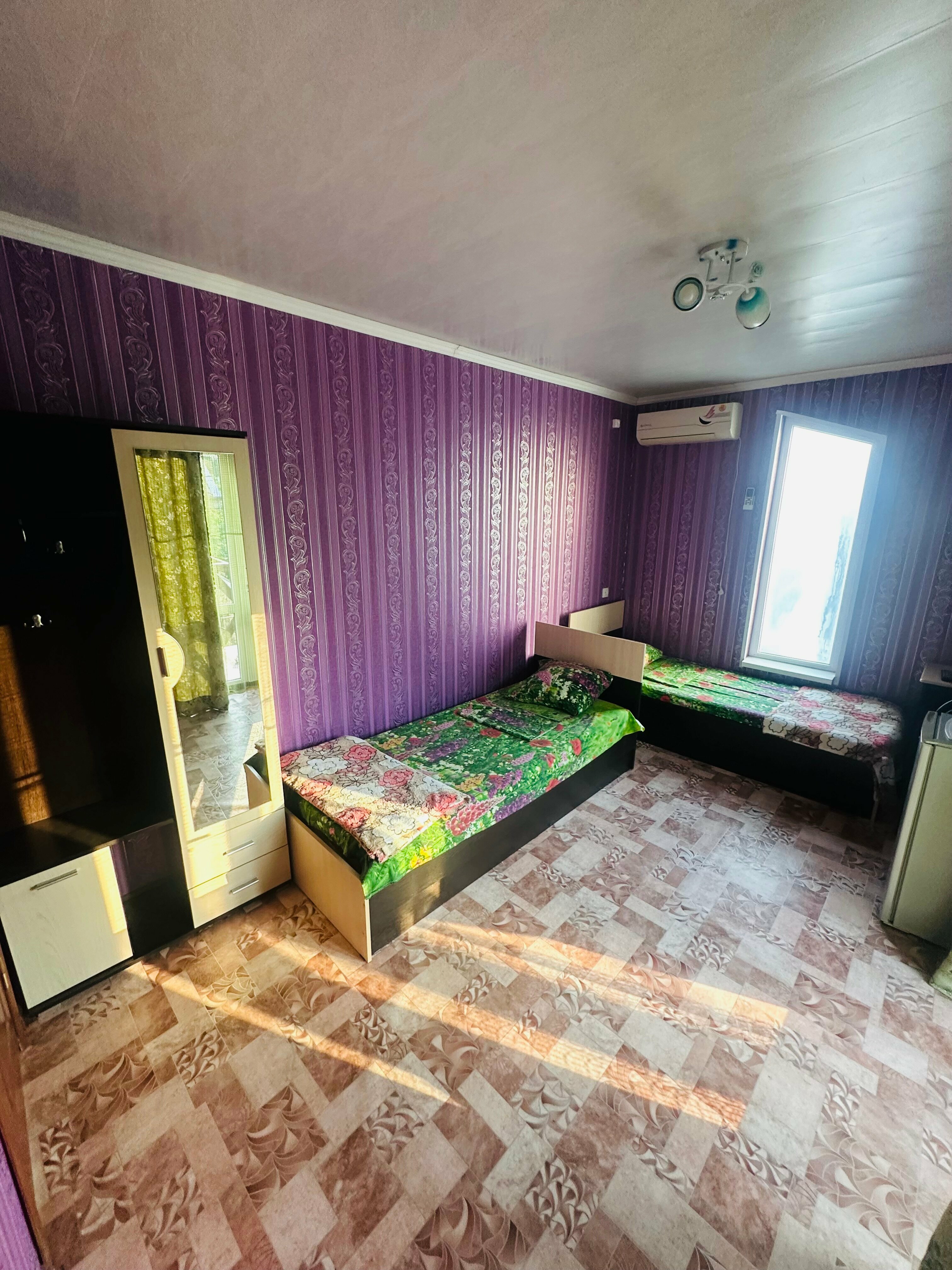 Трехместный номер с ванной